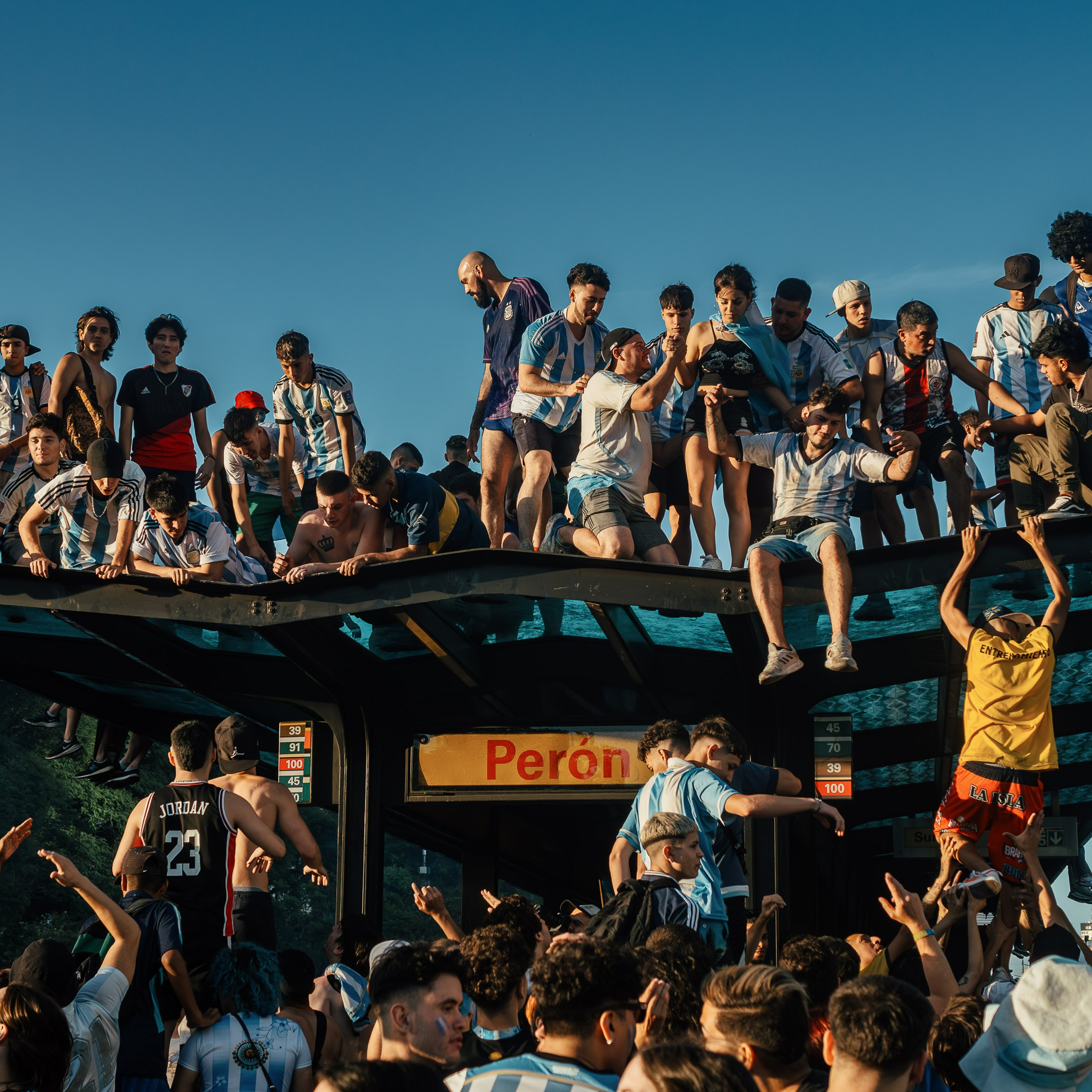 Argentina World Cup Champion. Celebrations in the City of Buenos Aires. Federico Borobio, street and documentary photography.