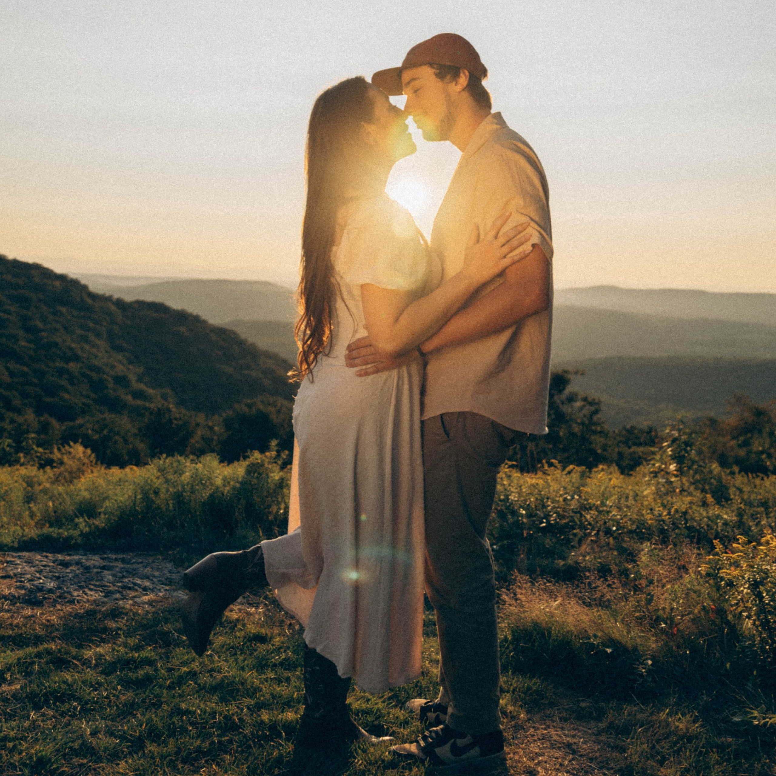 Wedding Photography Reviews – Upstate New York Couples. Wedding photography and Wedding Social Media Content in Upstate New York Gosocialwedding