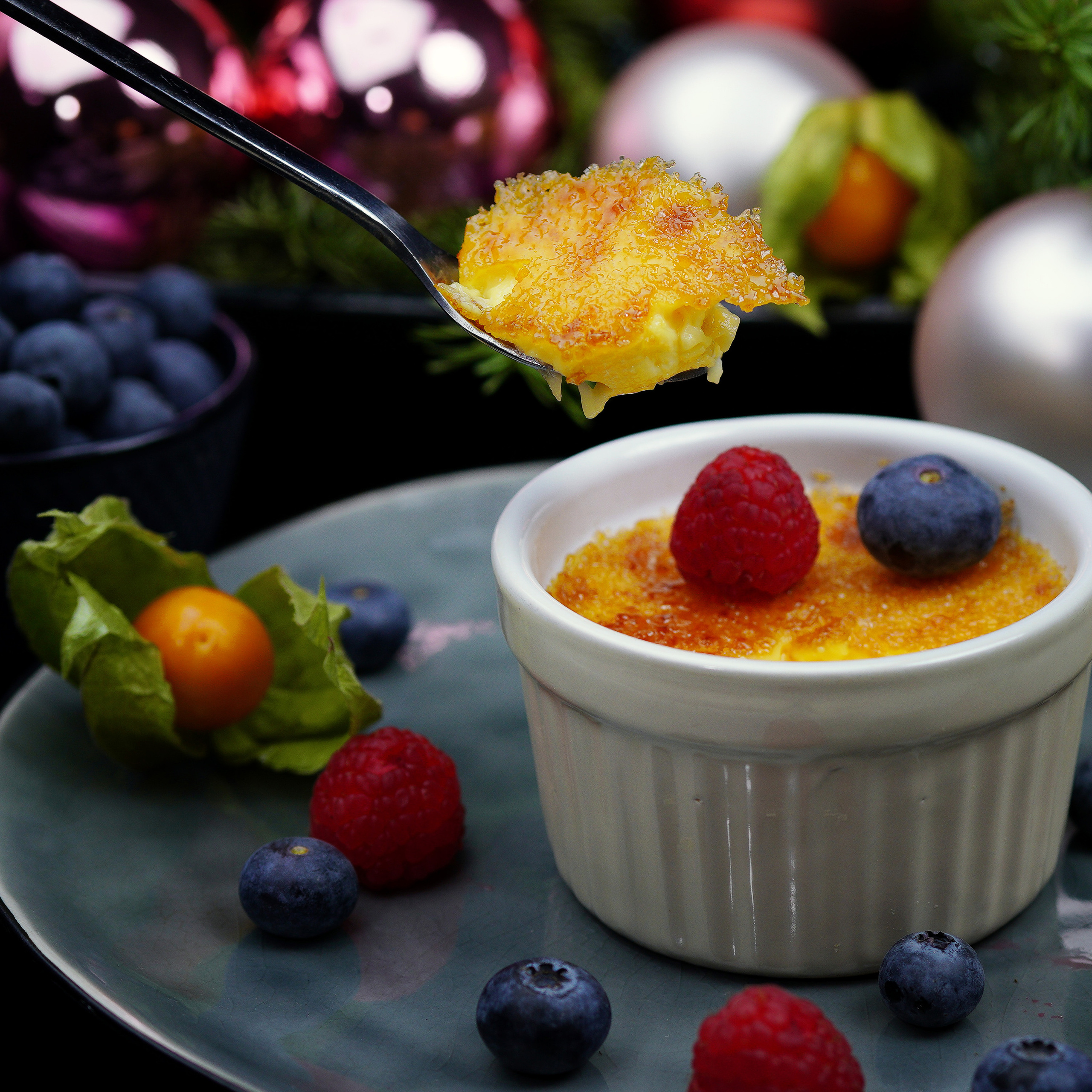 35 AWARDS ЗИМНИЙ НАТЮРМОРТ