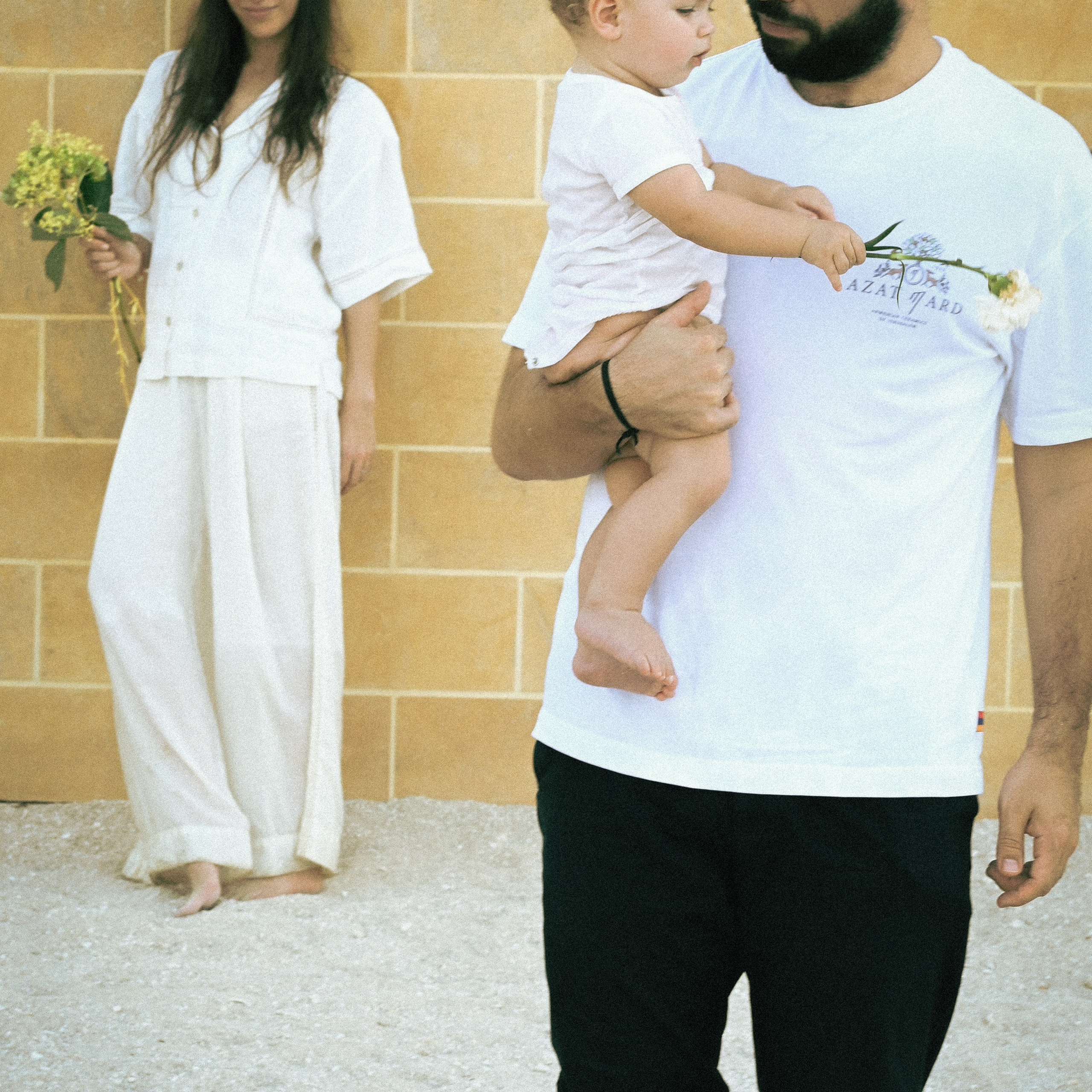 Family photoshoot. Photographer