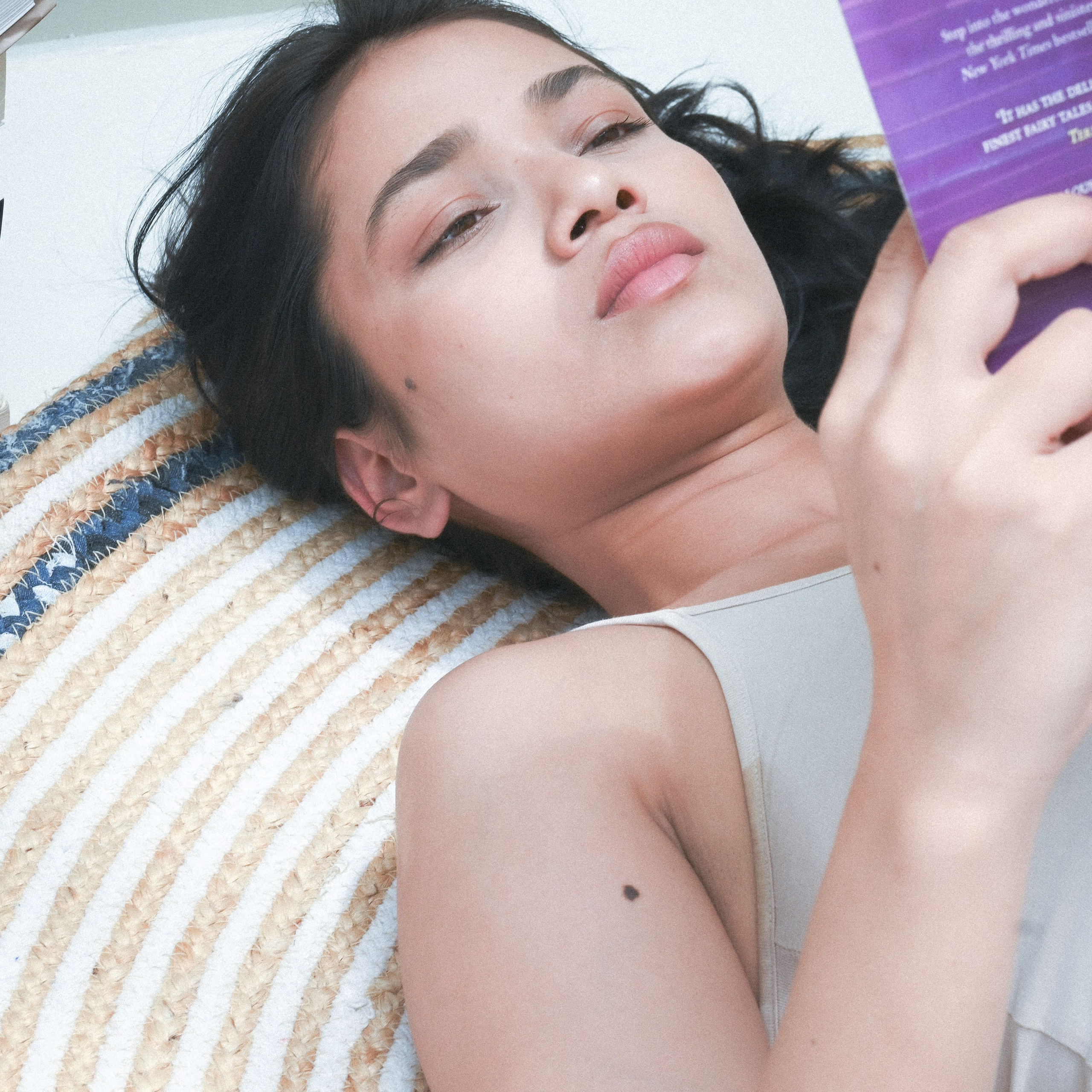 BooksVSGadgets. Photographer