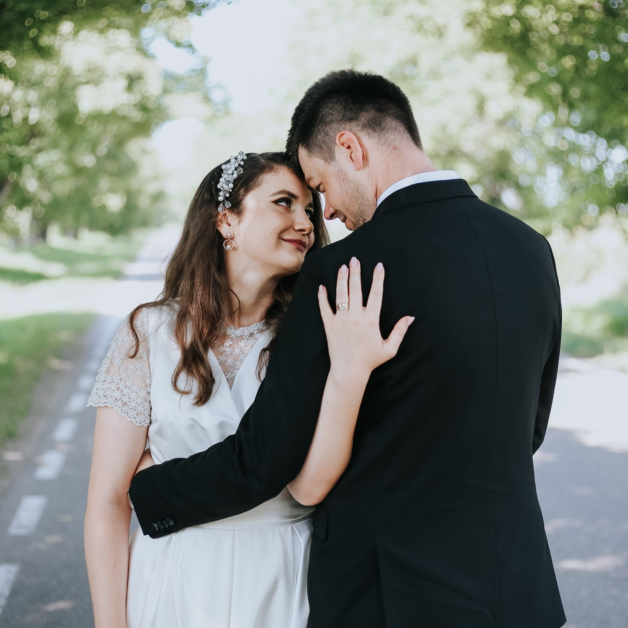 Recenzii. Catalin Brinza