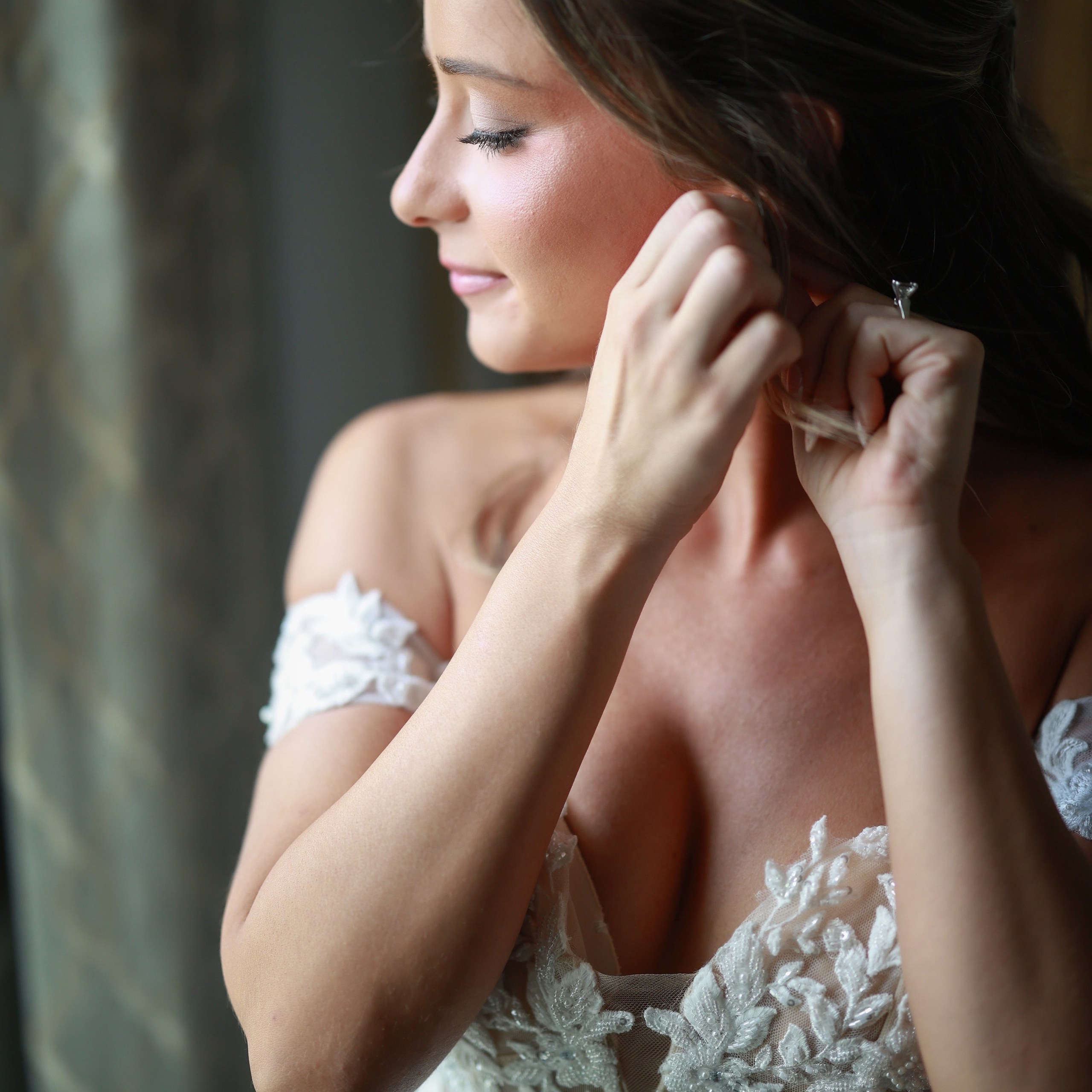 Wedding Photography & Videography contenting in Tennessee and Florida