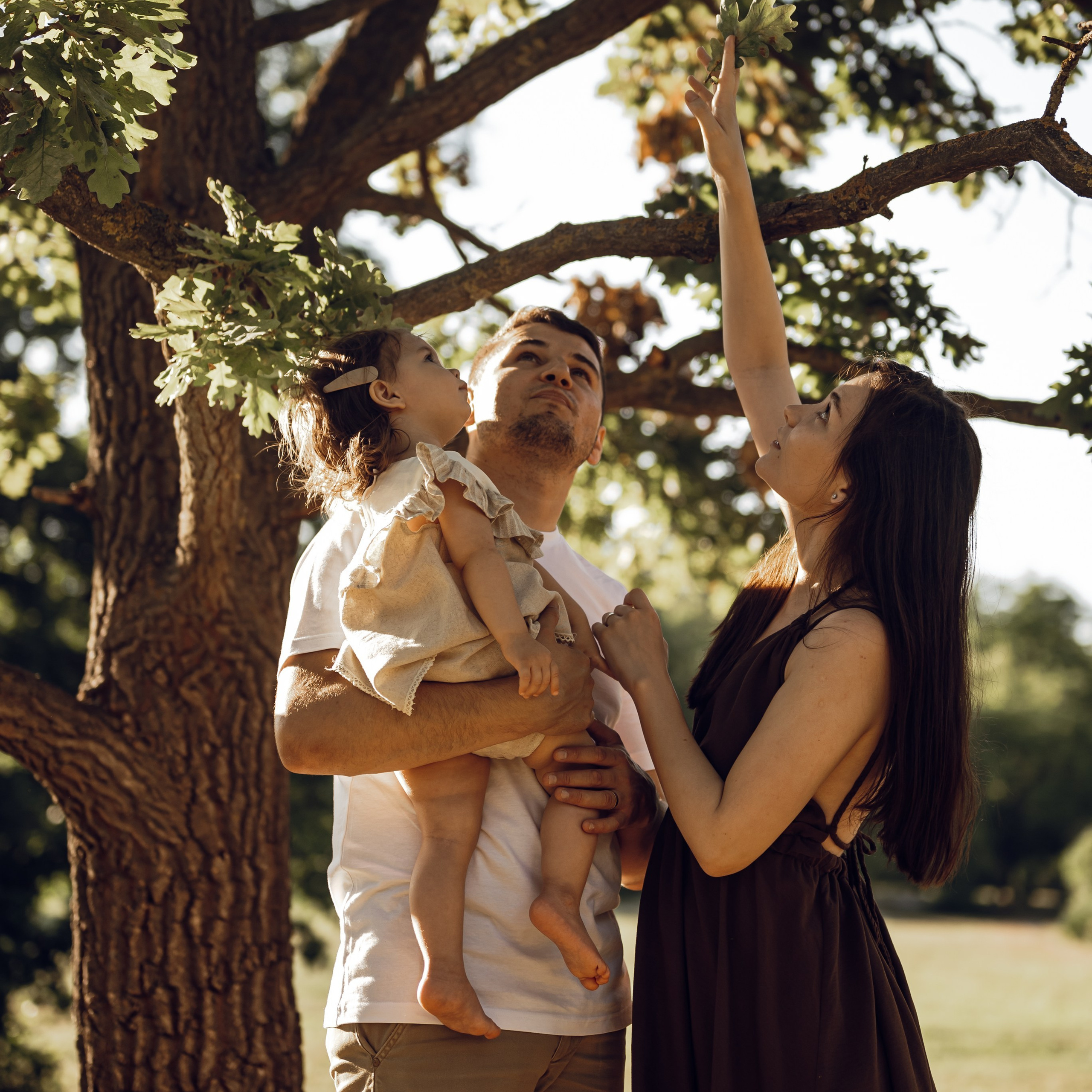 Таня, Виктор и Кира