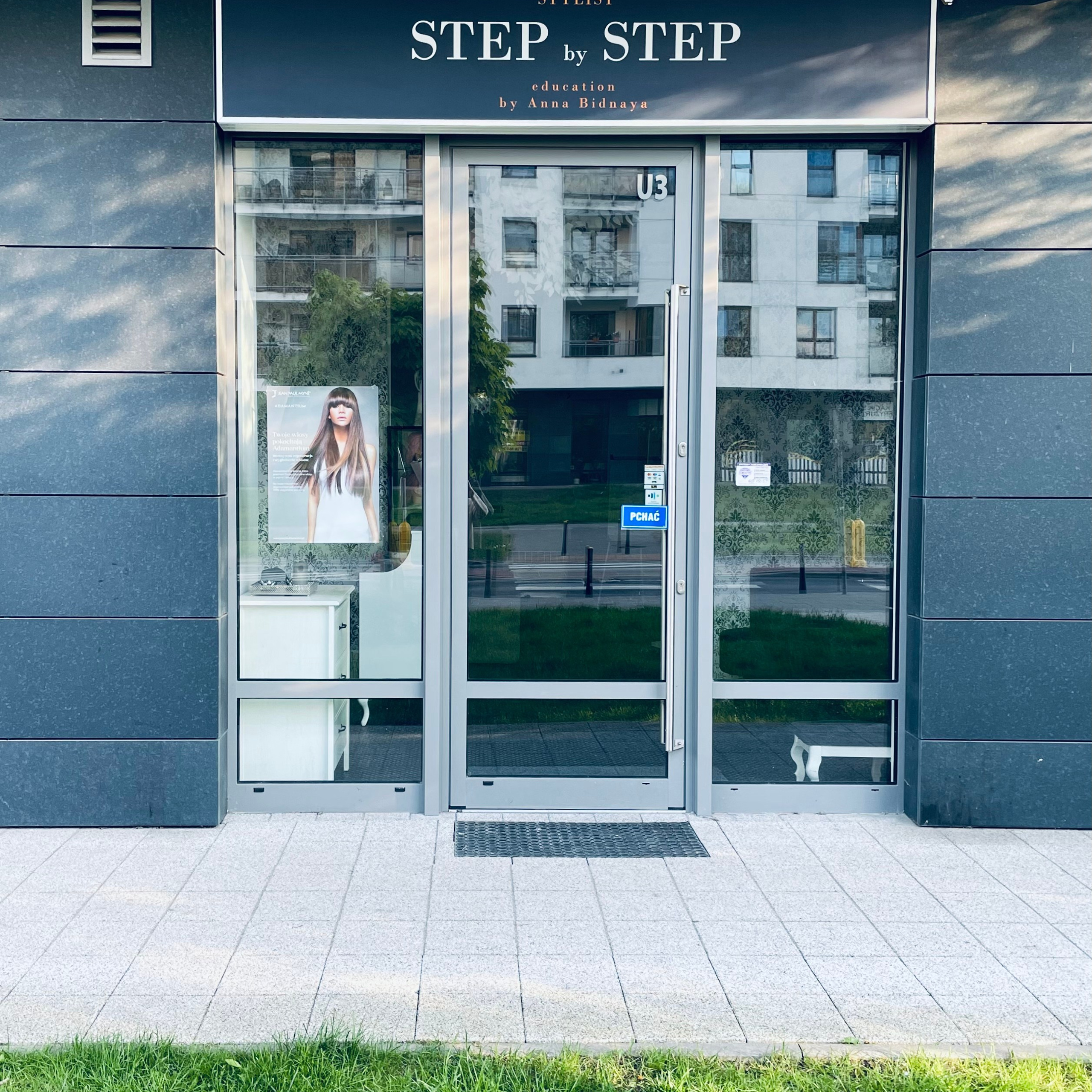 Salon piękności do wynajęcia.