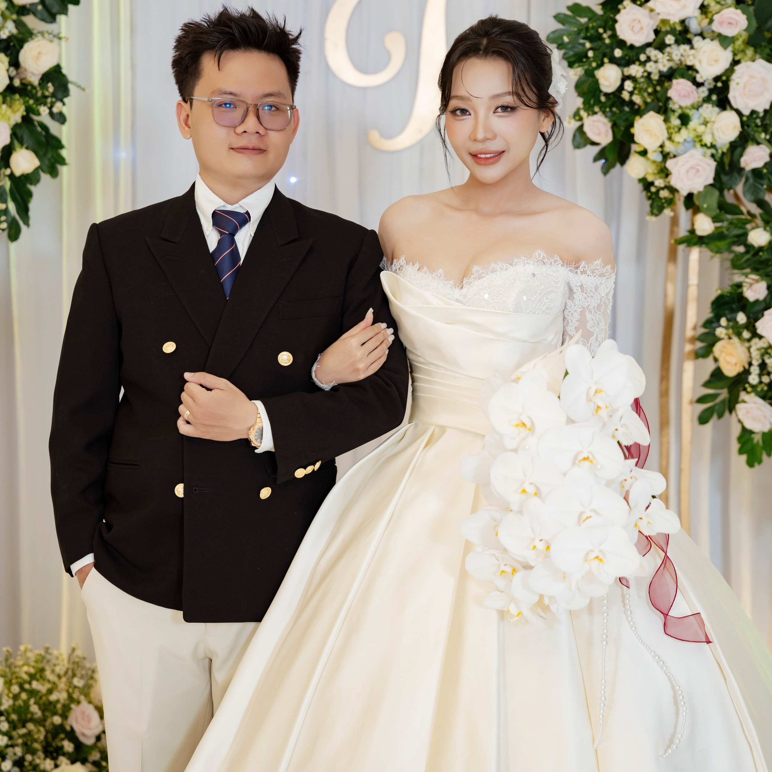 PHUC & TRANG
