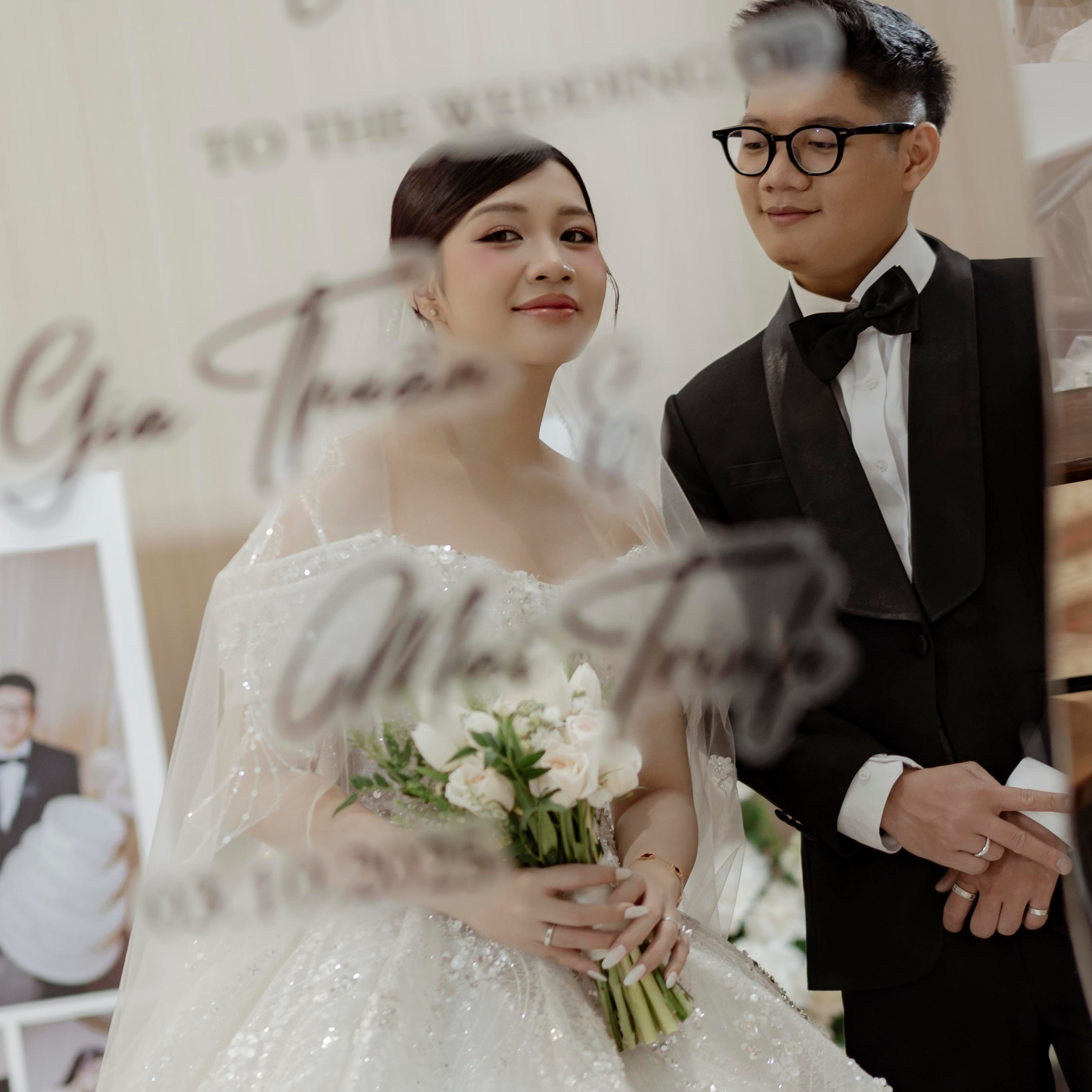 THUAN & TRINH