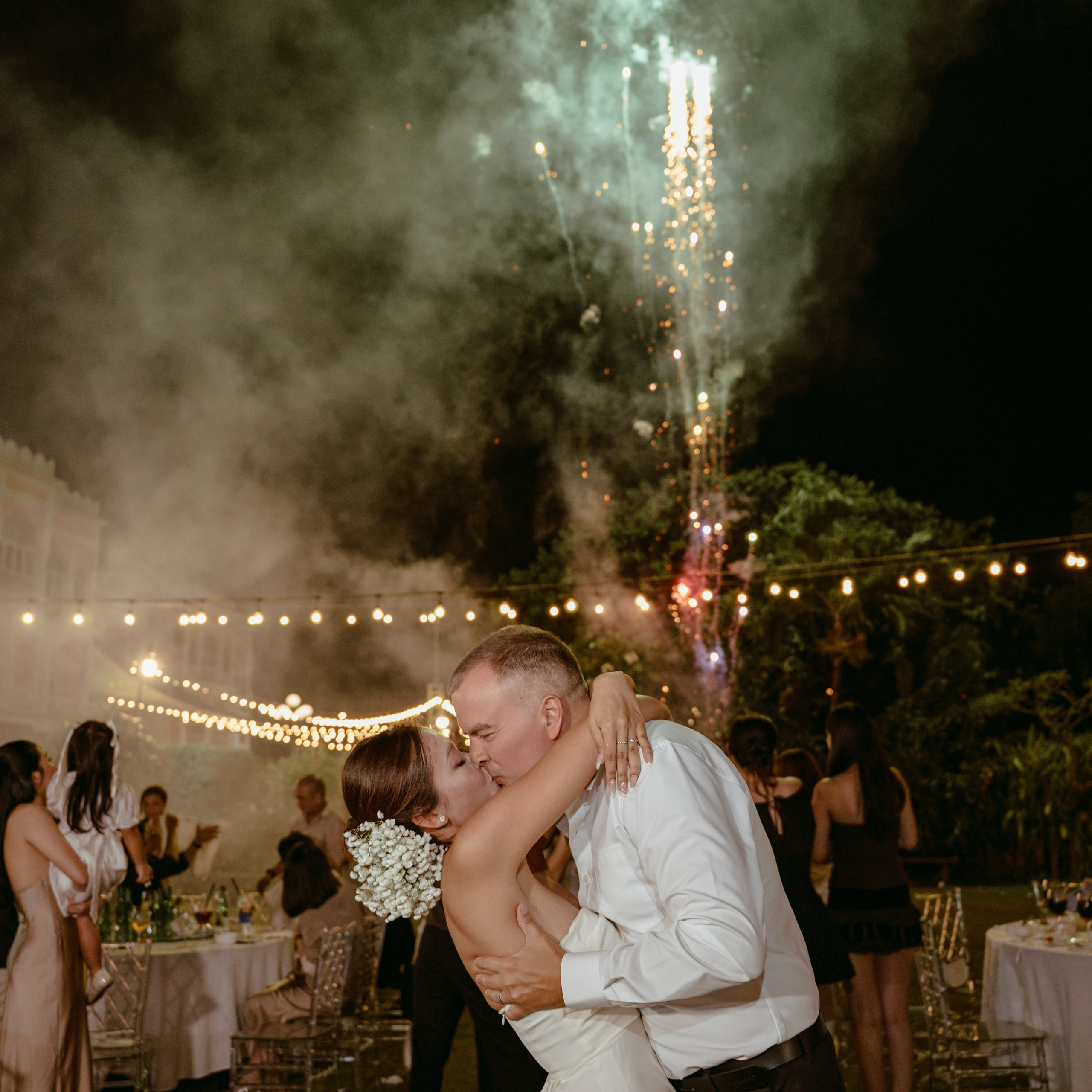 ALEX & NICOLE
