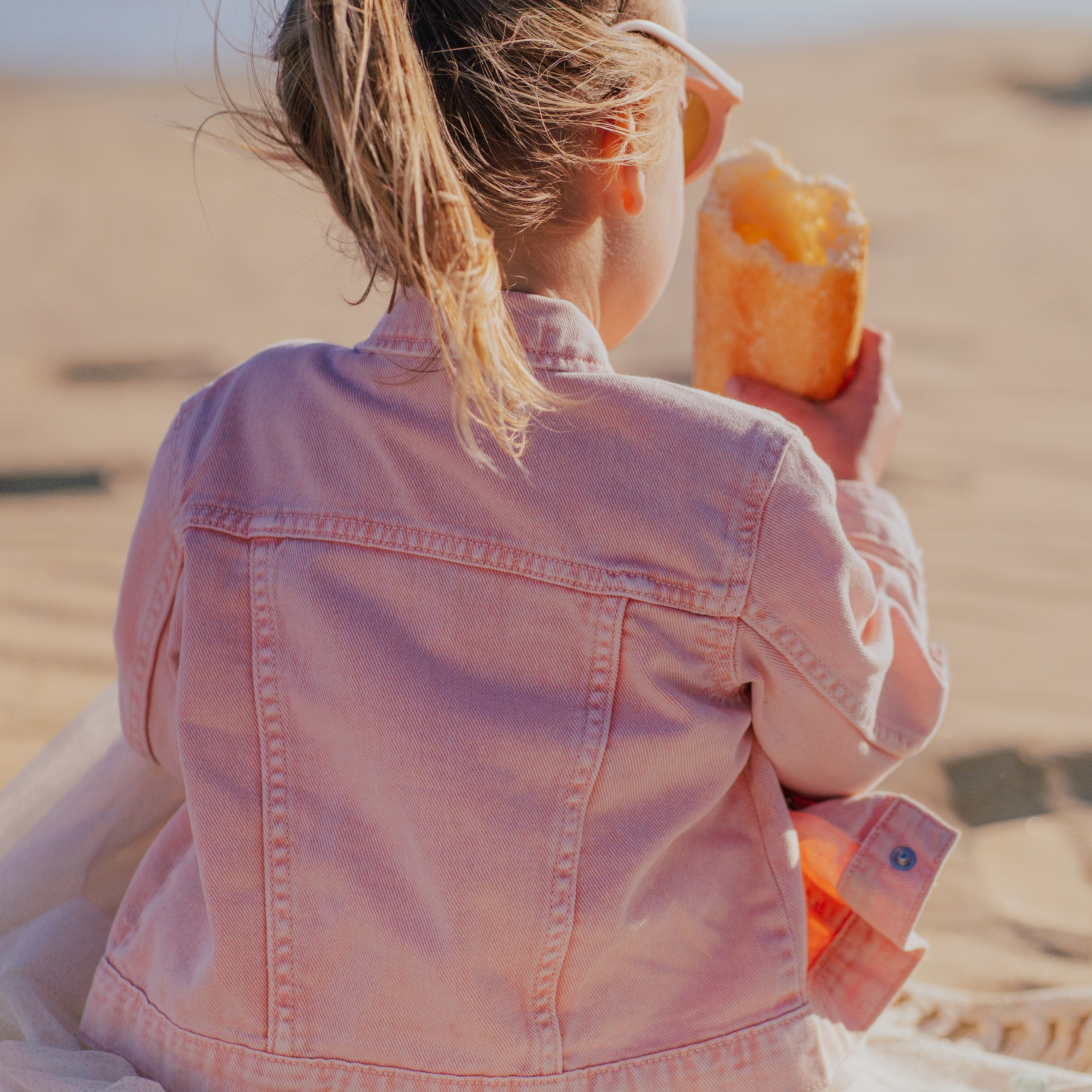 Barcelona family photoshoot on the beach