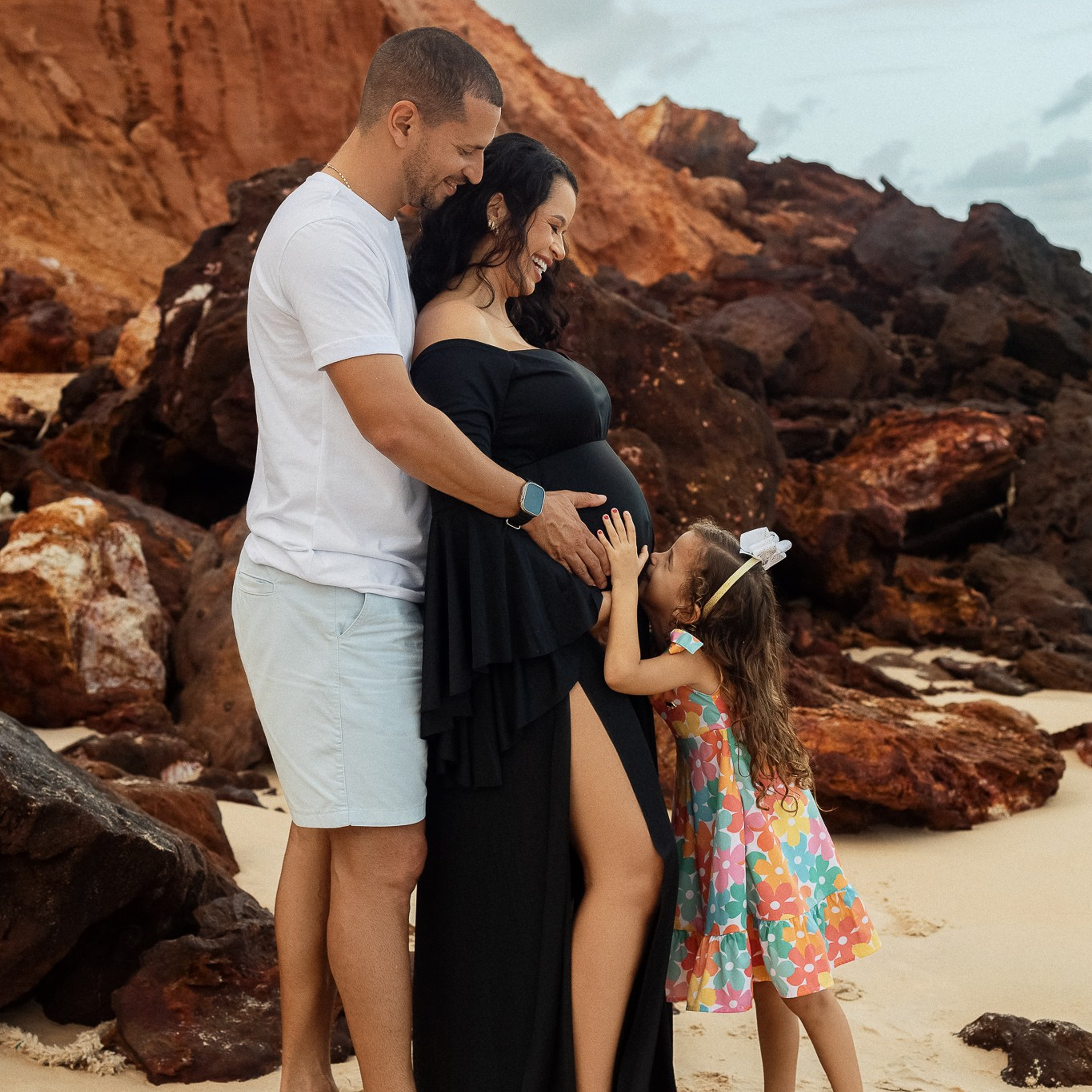 fotografia de gravidez ao ar livre ensaio gestacional em Alagoas fotos de gestante na praia dicas para ensaio de gravidez externo melhores locais para fotos de gestante