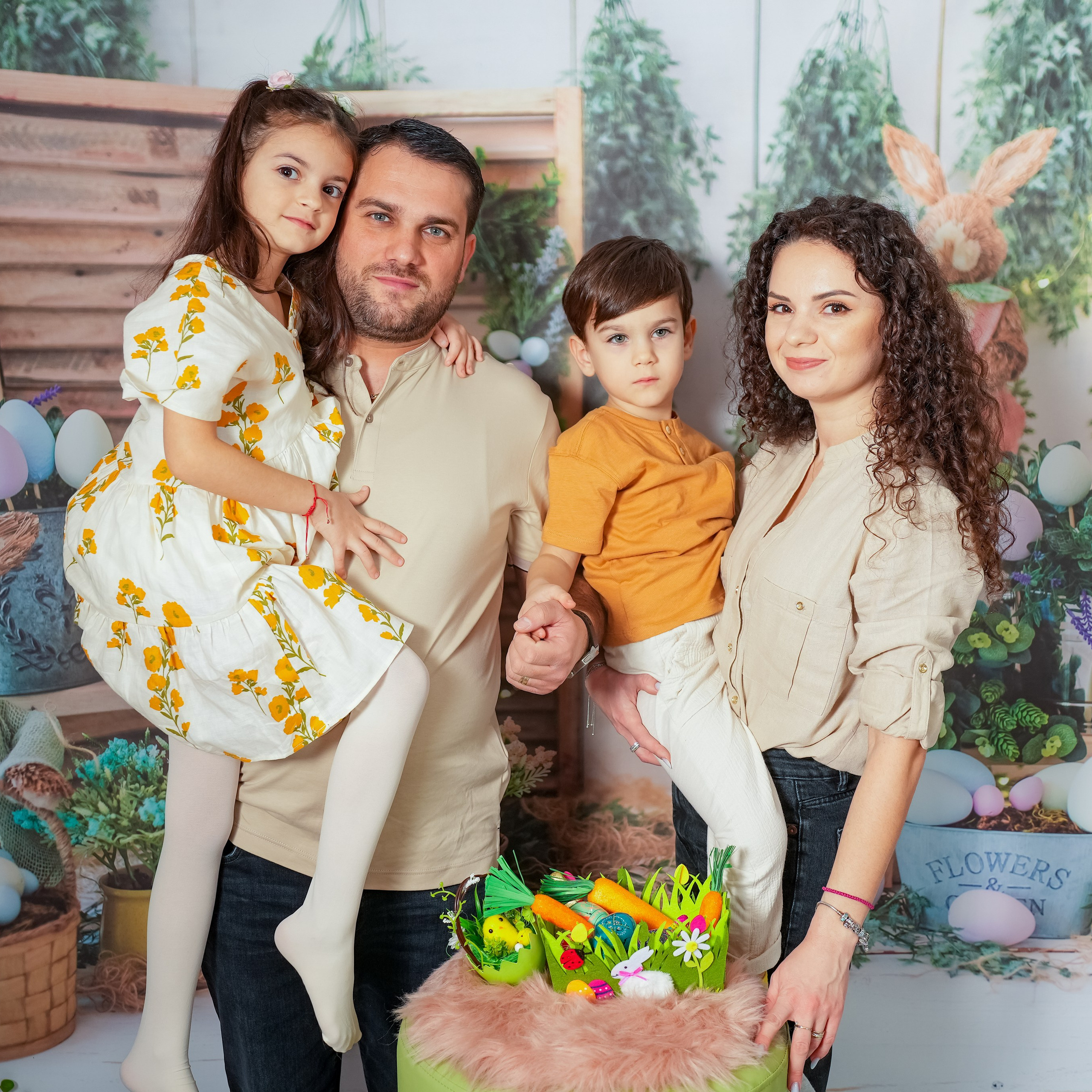 Ședință foto de Paști Fam. Costache