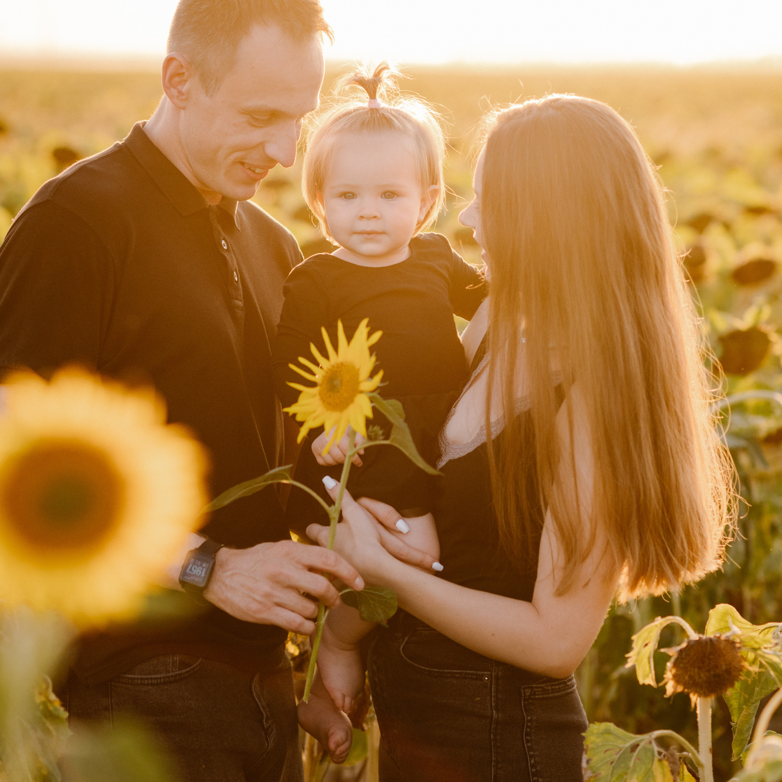Dmitryj, Aliona i Kira