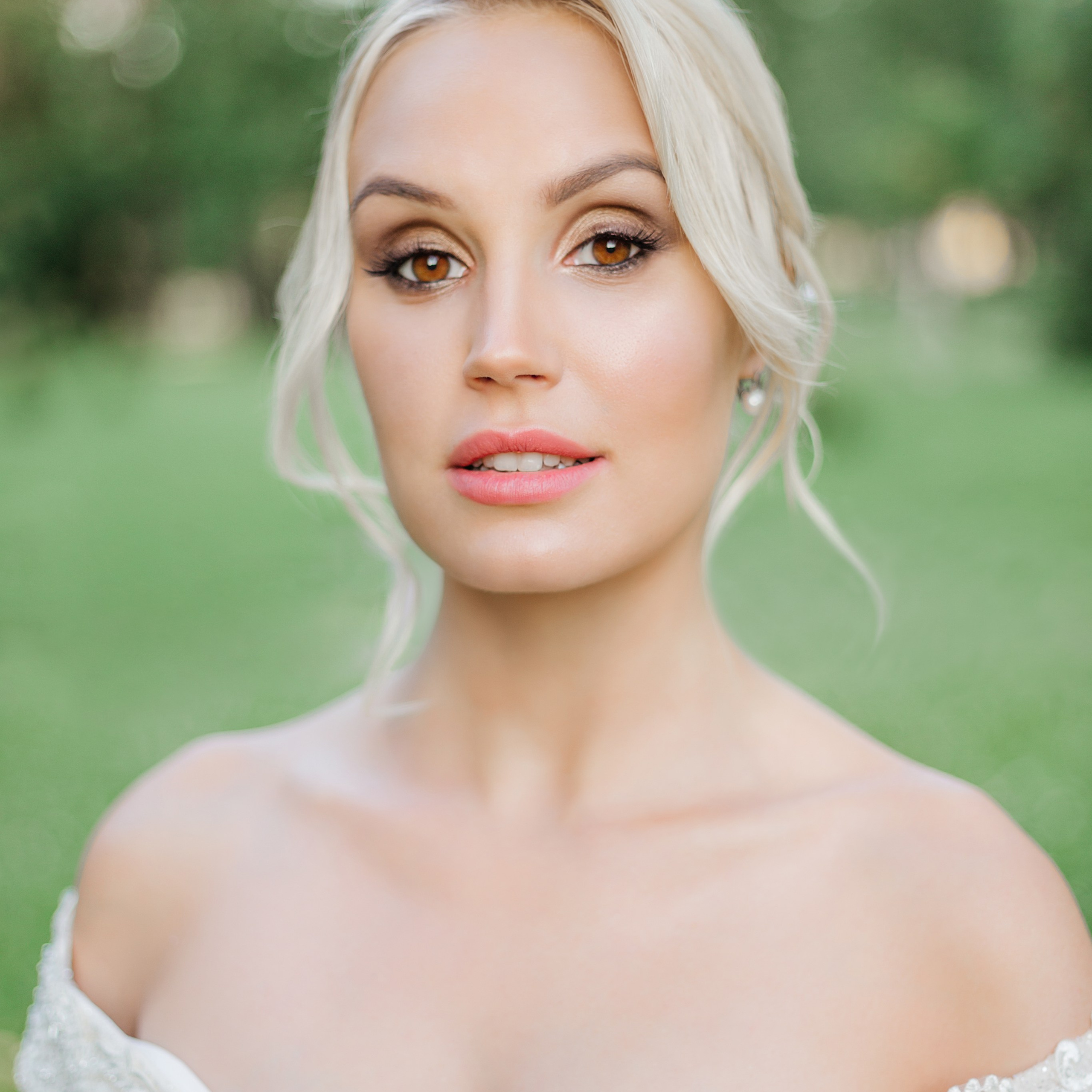 Portfolio. Presets for any camera, any light, any genre