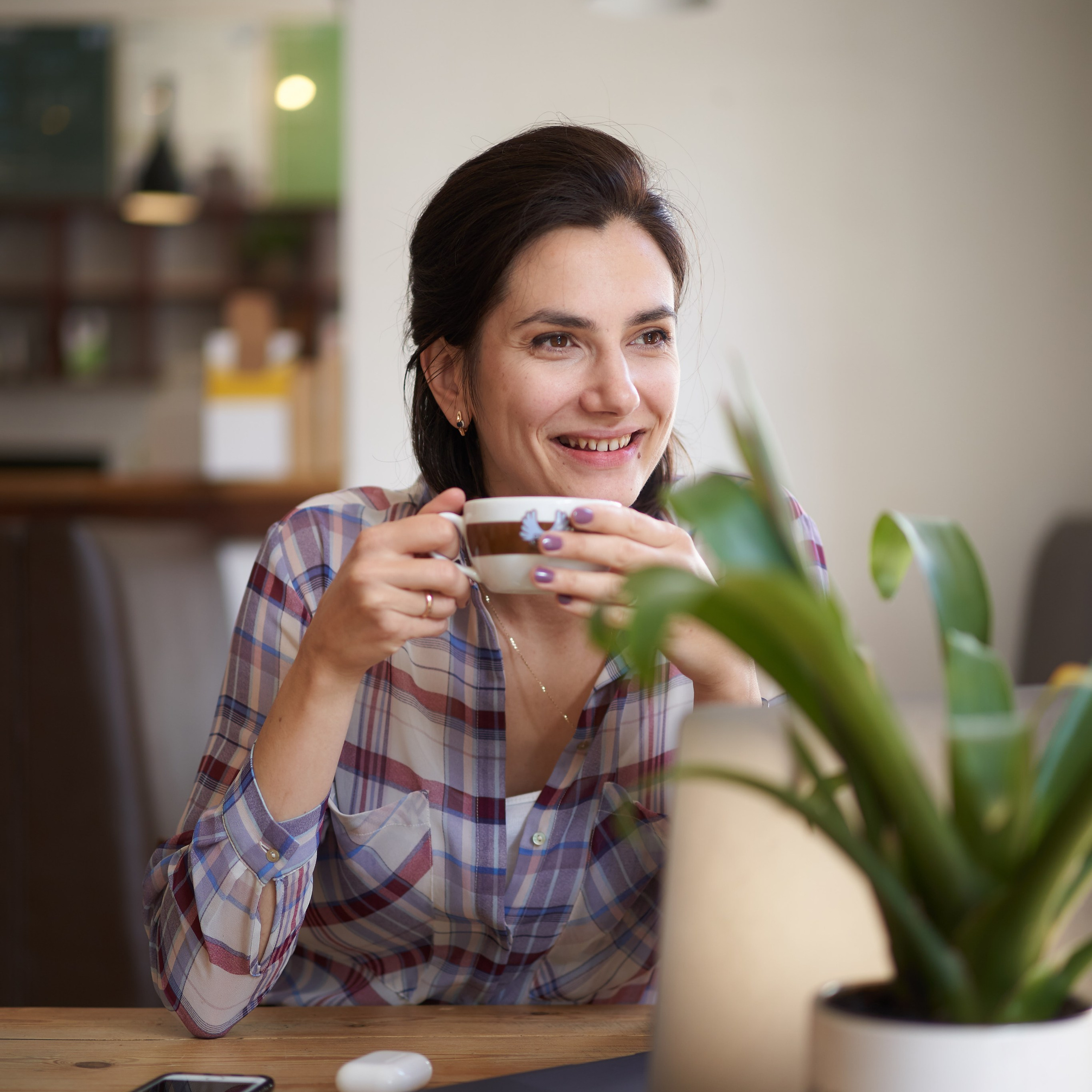 Cafe Angel. Photographer & Tour Guide Based in Scotland