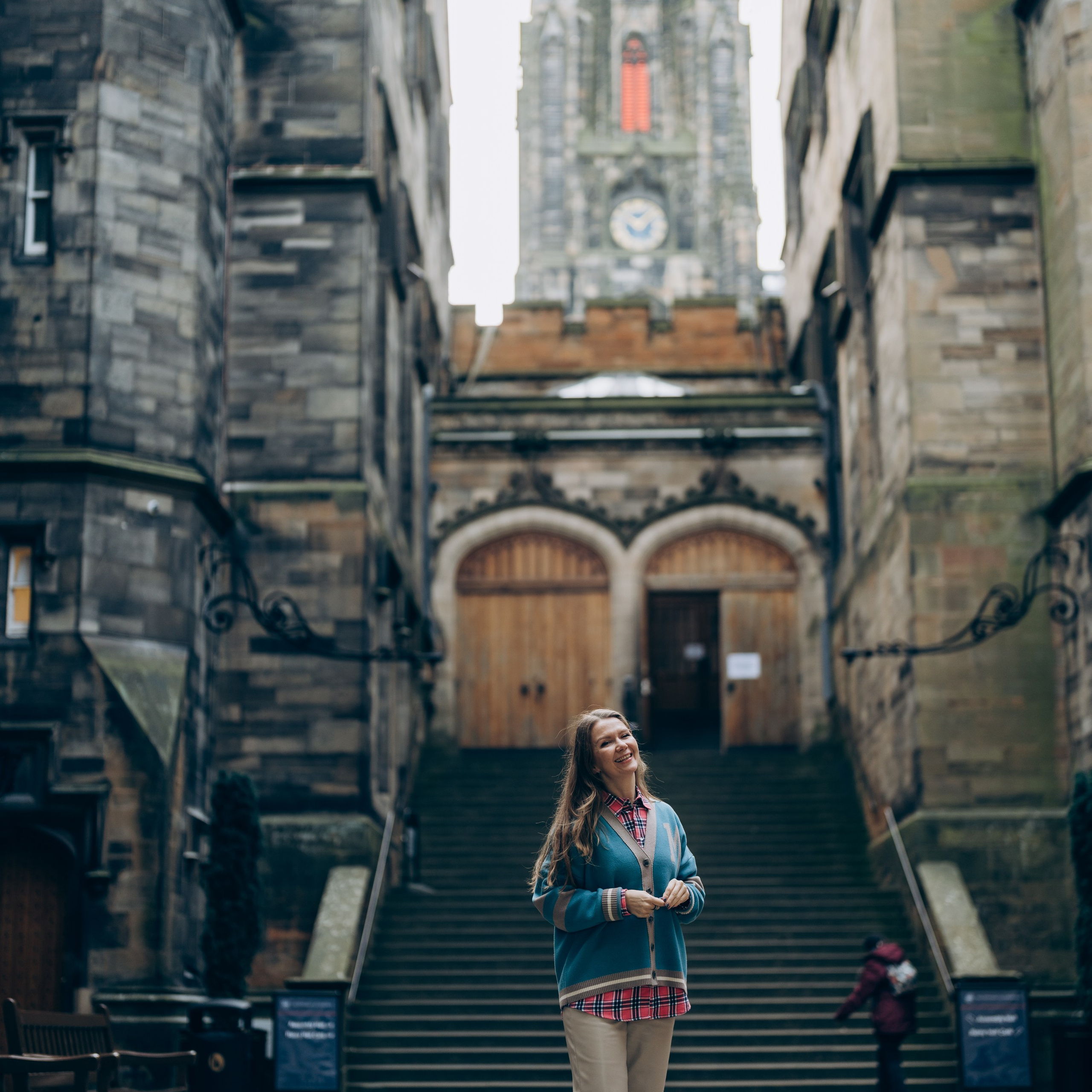 Julia. Photographer & Tour Guide Based in Scotland