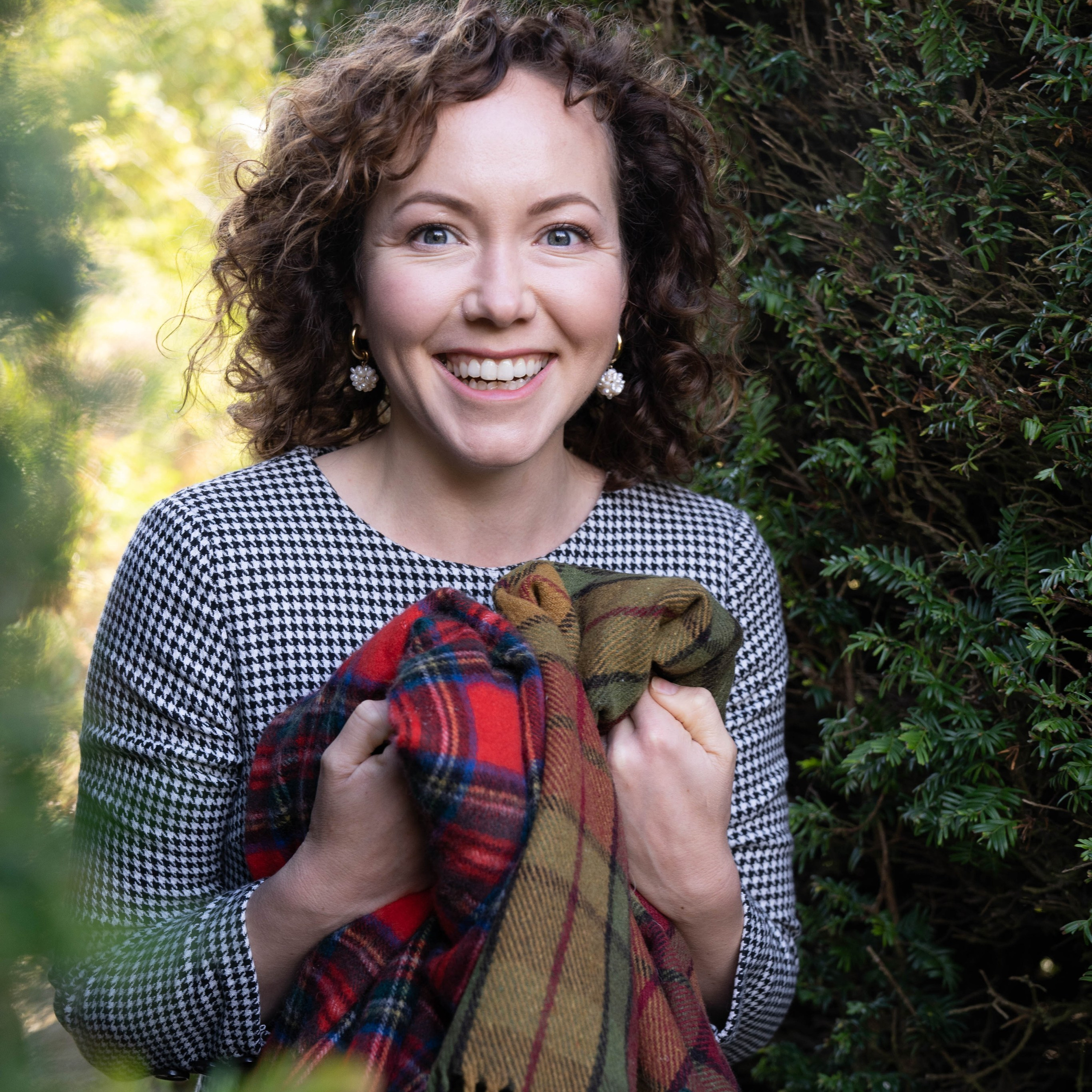 Anna. Photographer & Tour Guide Based in Scotland