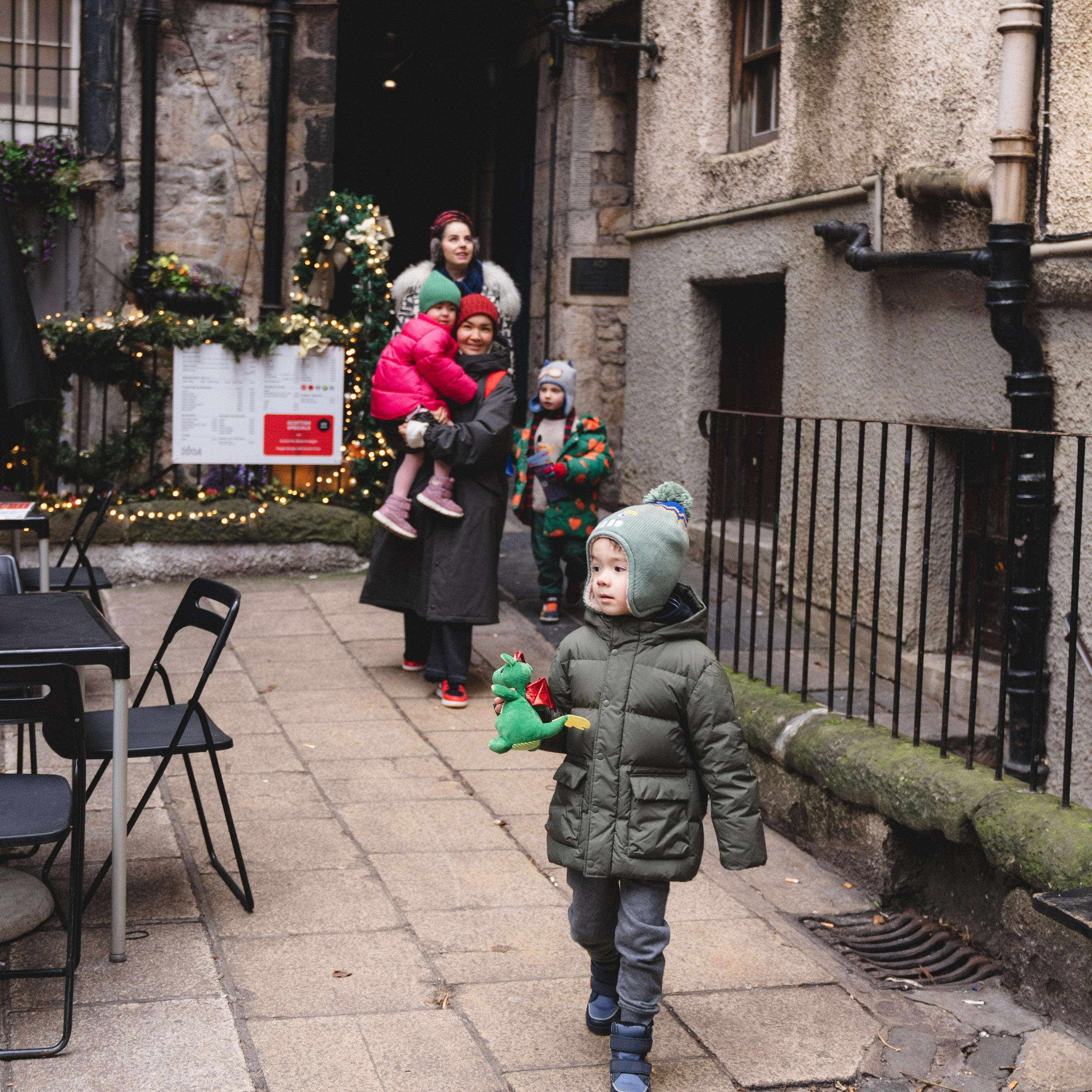 Family trip to Edinburgh. Photographer & Tour Guide Based in Scotland