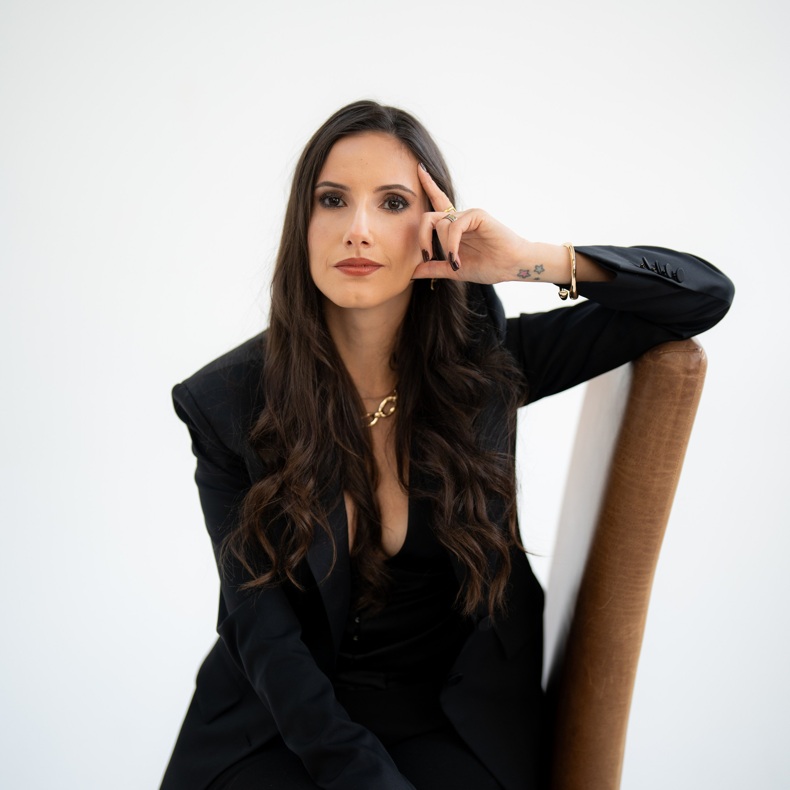 Marina. Photographer & Tour Guide Based in Scotland