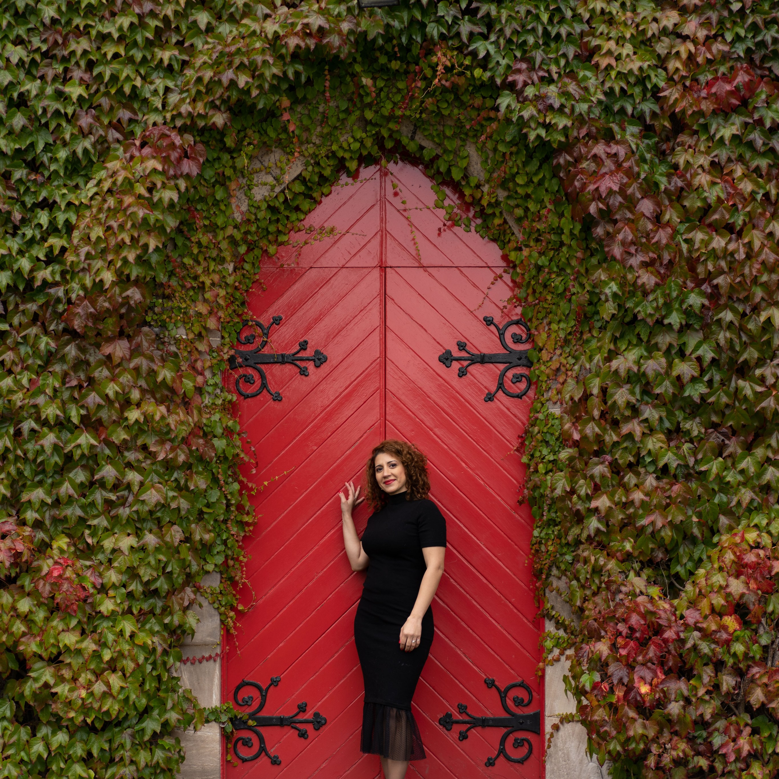 Elmira. Photographer & Tour Guide Based in Scotland