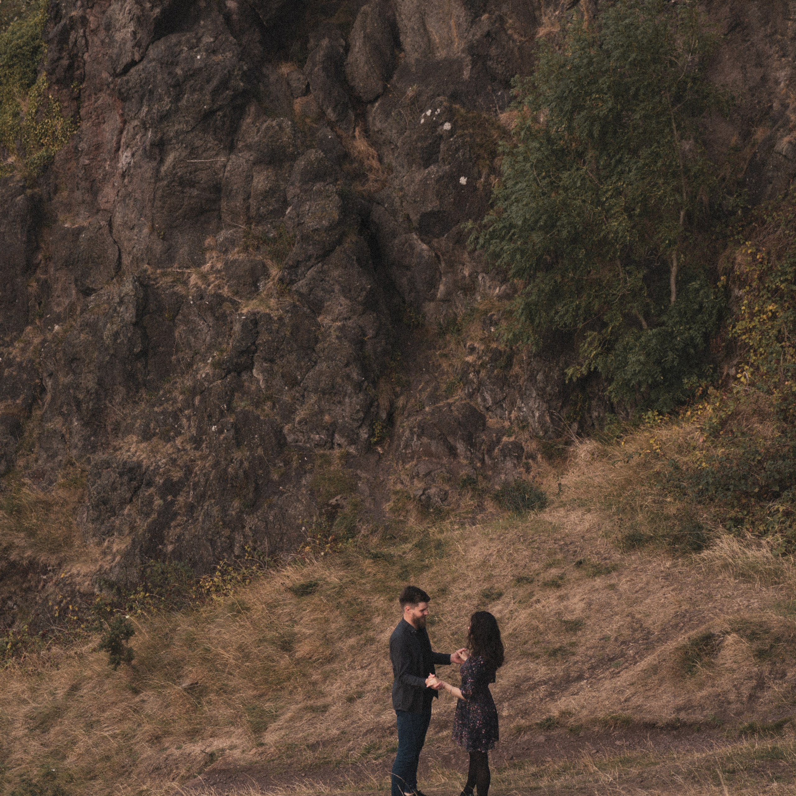 Arthur seat photoshoot. Photographer & Tour Guide Based in Scotland