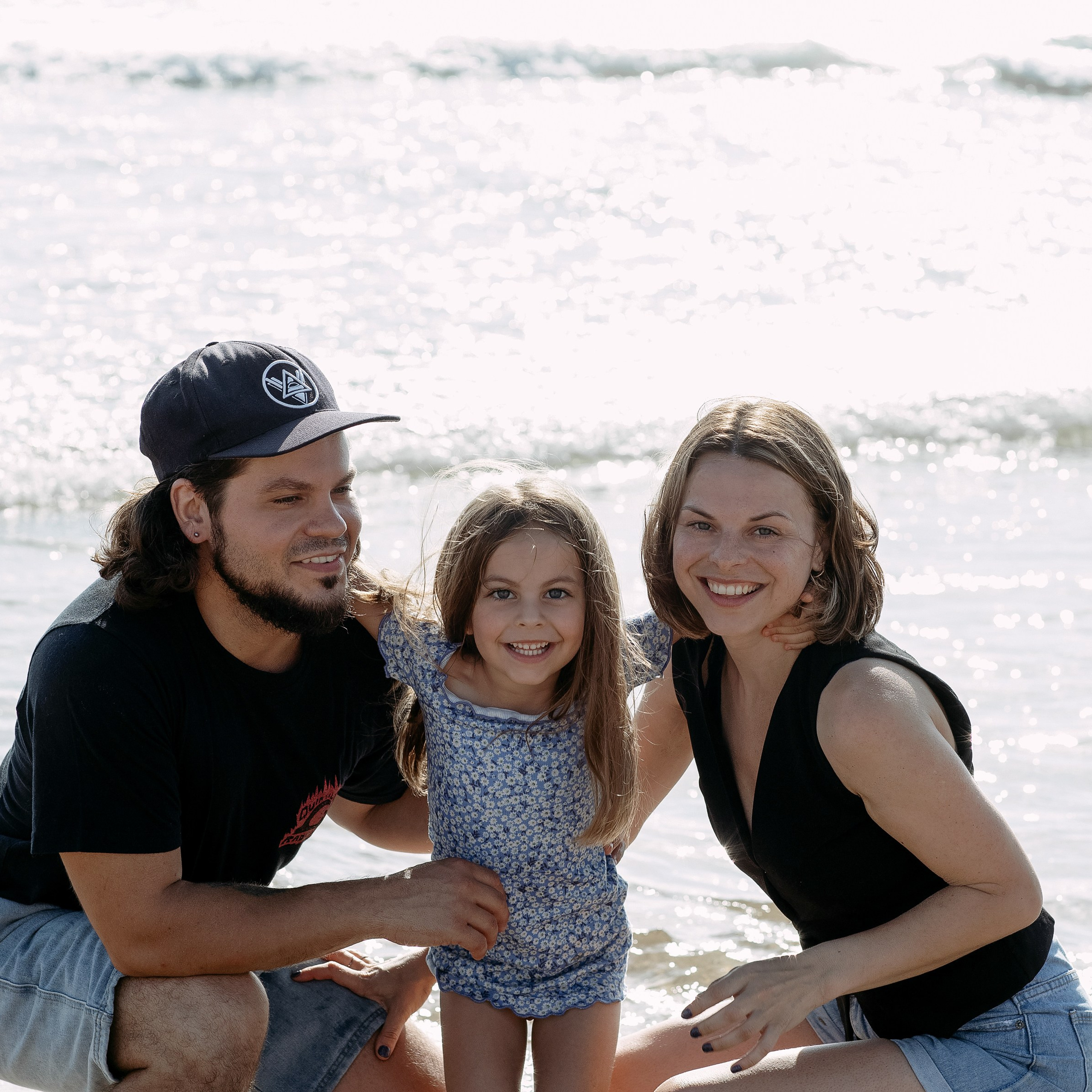 Family trip to the sea
