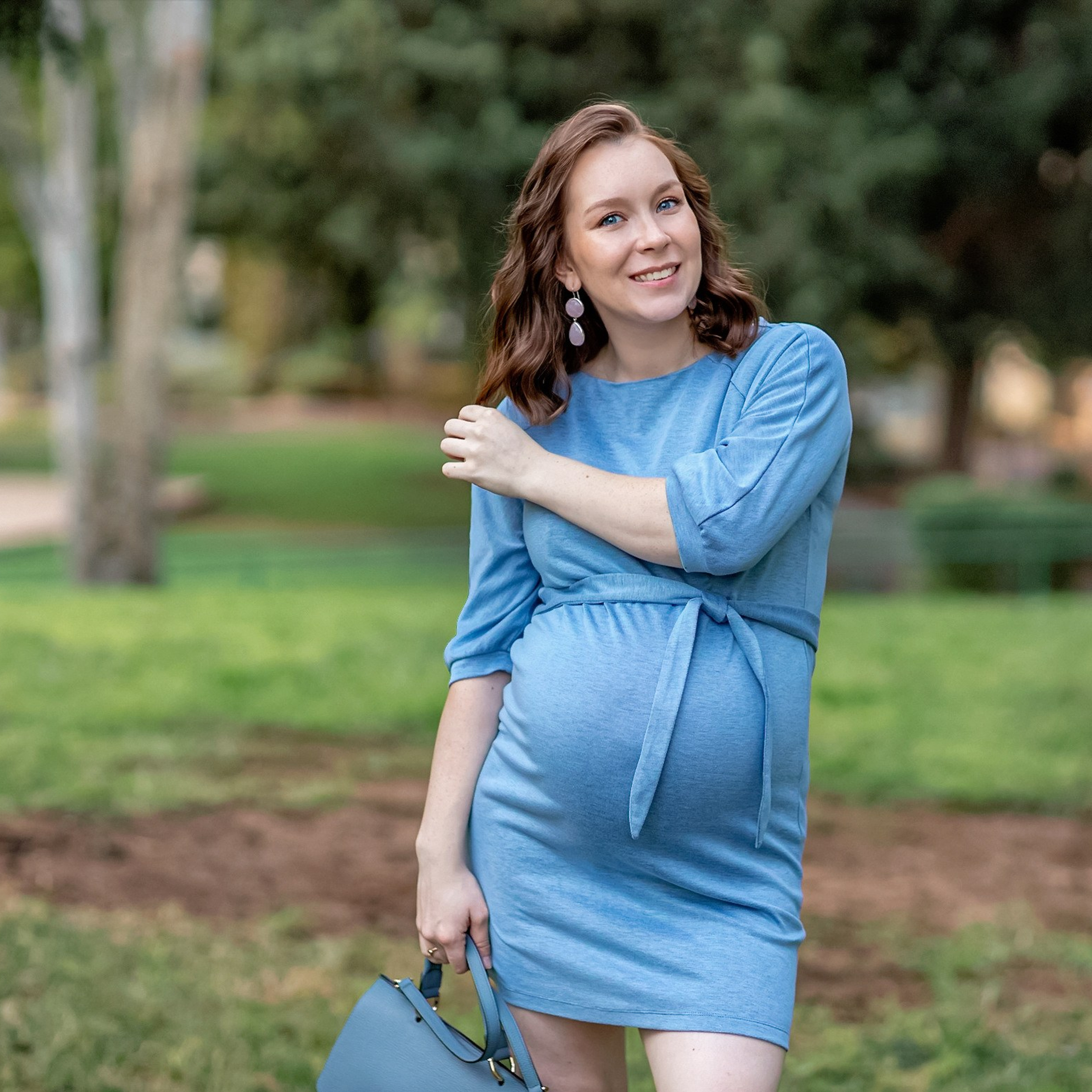 Семейная атмосферная фотосъемка беременности для Анастасии и ее семьи