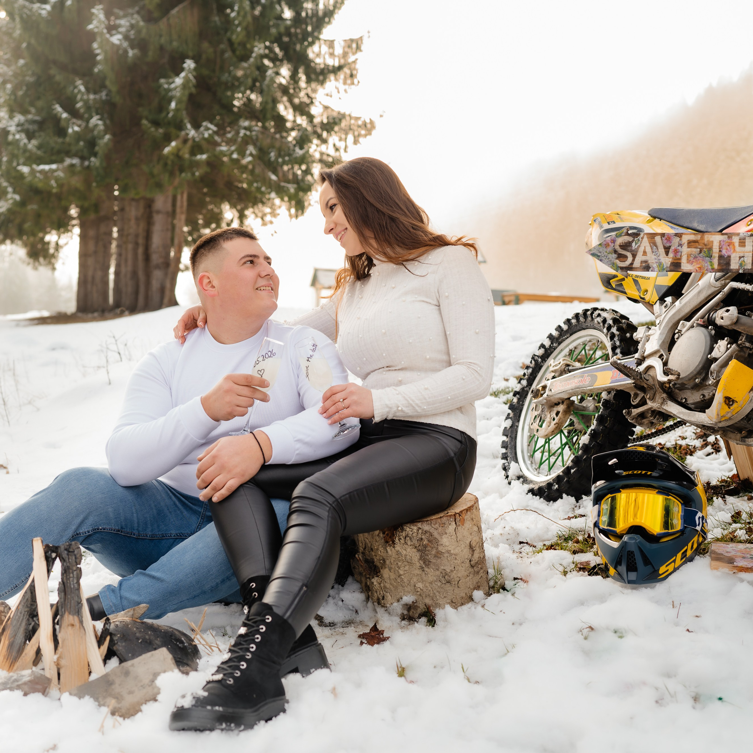 Ioana & Robert - Un&nbsp;Save the Date cu&nbsp;emoție și&nbsp;adrenalină 🏍️