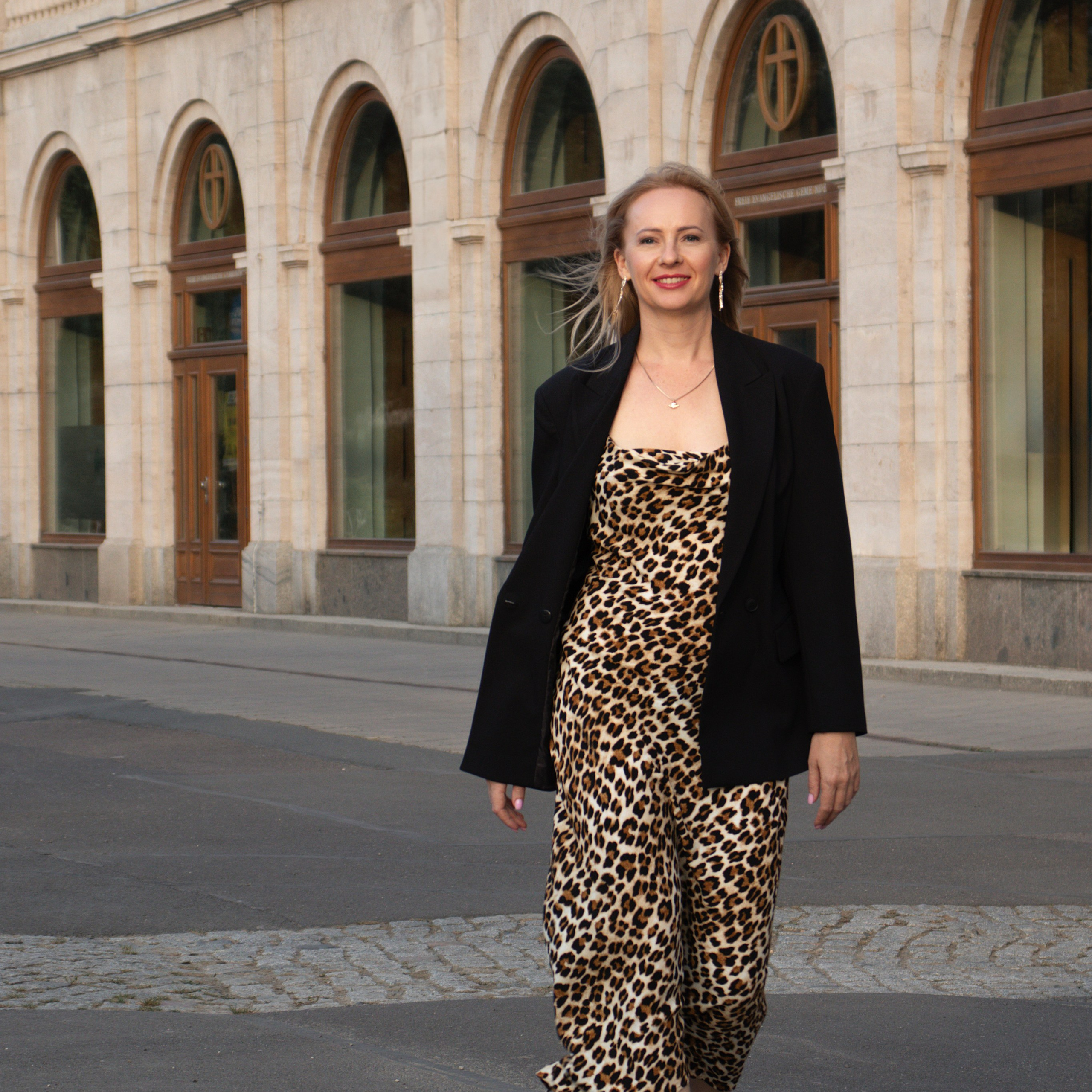 Город | Светлана