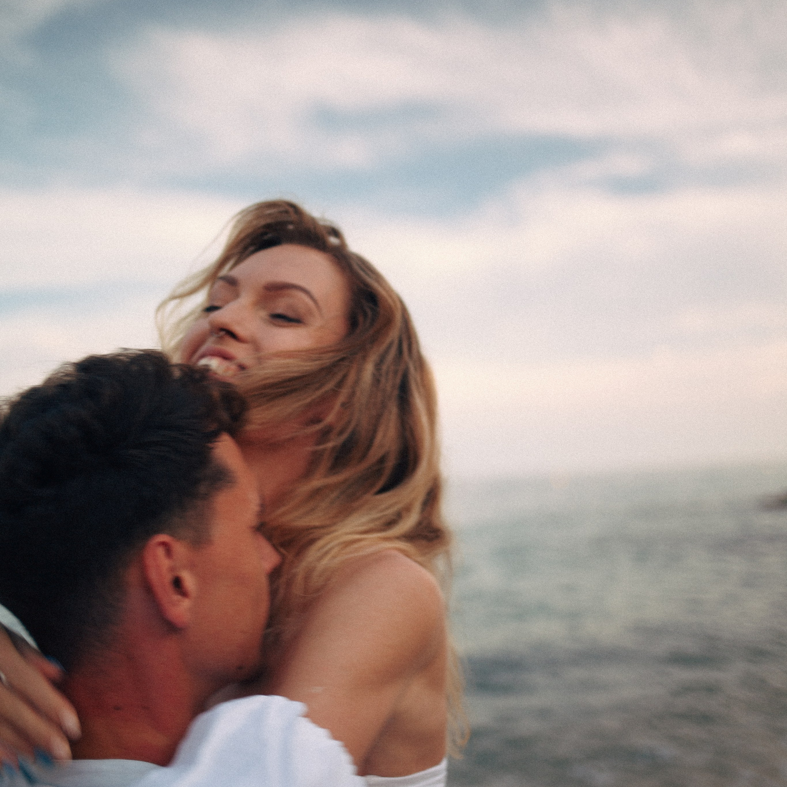 Natali and Artur, photo walk at the beach