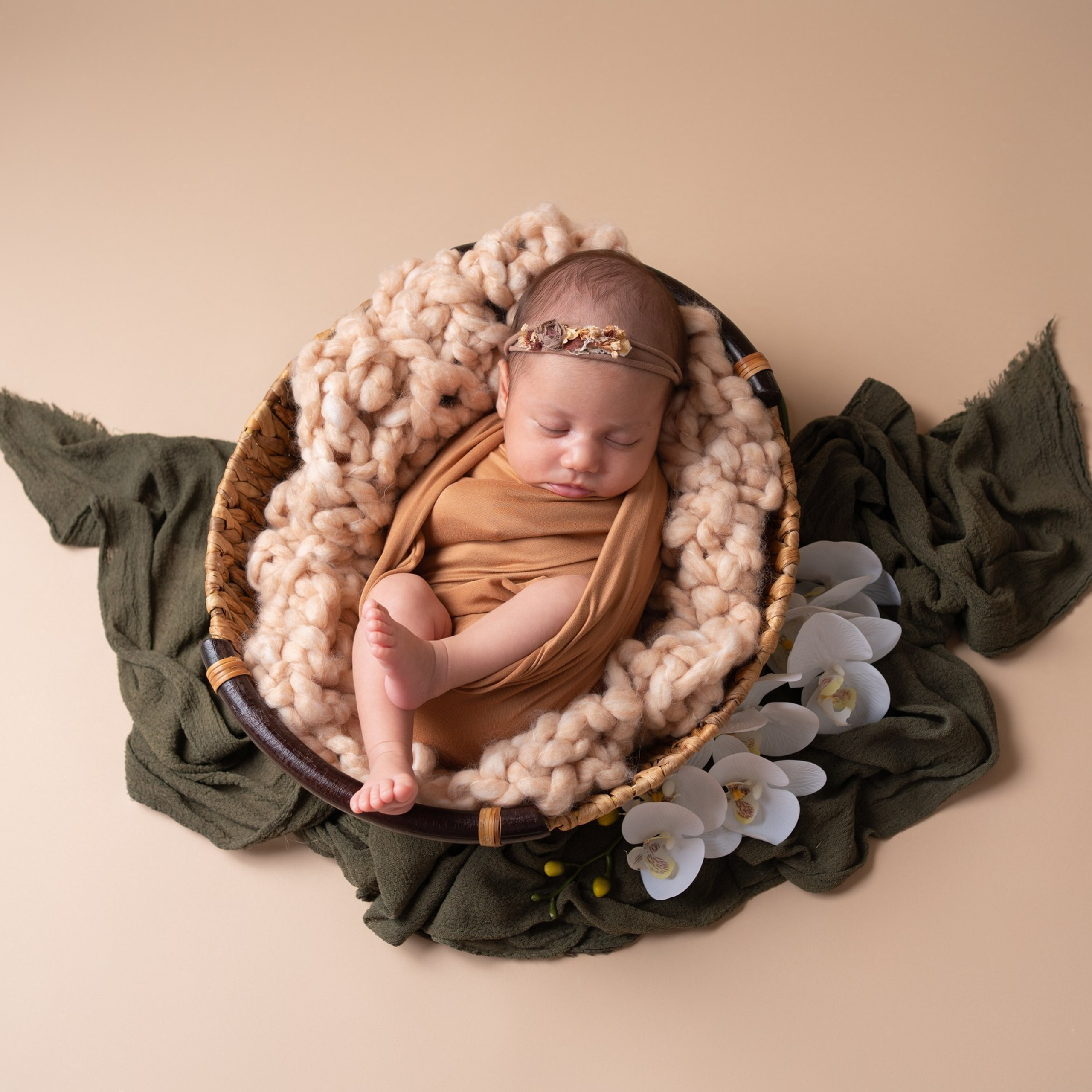 Bewertungen Fotografin Nastassia Schneider in Augsburg. Neugeborenenfotografin und Retoucher in Augsburg Nastassia Schneider