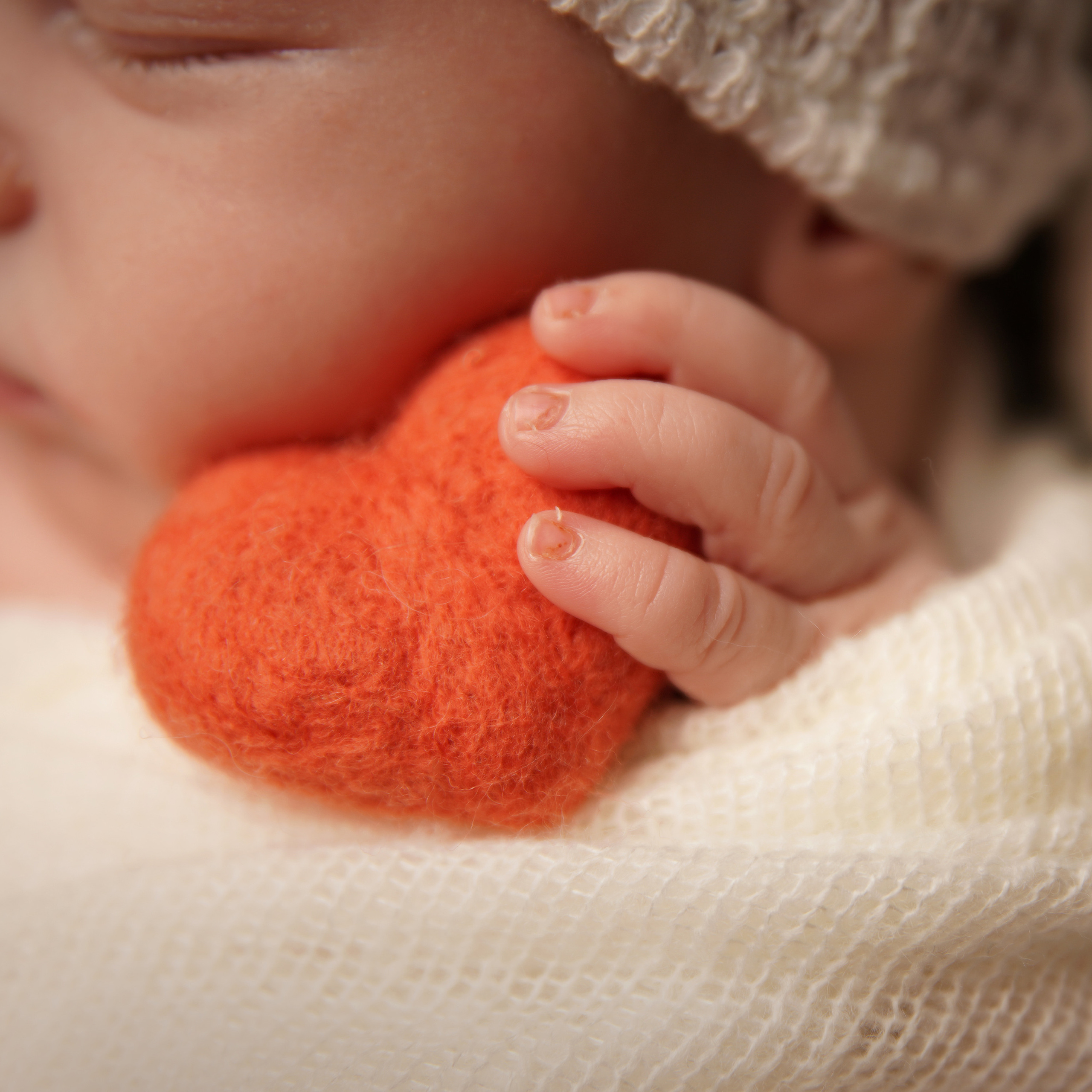 Bewertungen Fotografin Nastassia Schneider in Augsburg. Neugeborenenfotografin und Retoucher in Augsburg Nastassia Schneider