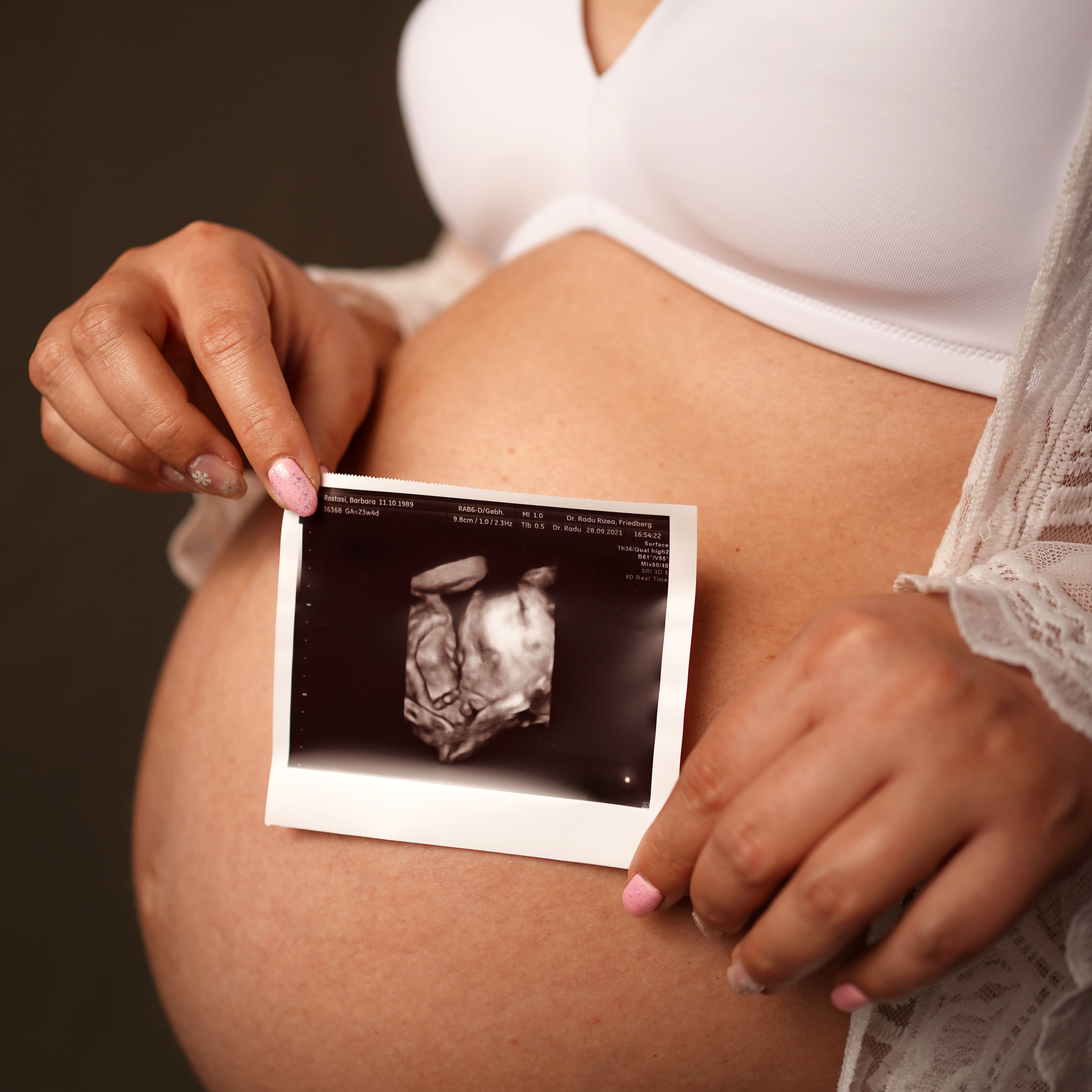 Bewertungen Fotografin Nastassia Schneider in Augsburg. Neugeborenenfotografin und Retoucher in Augsburg Nastassia Schneider