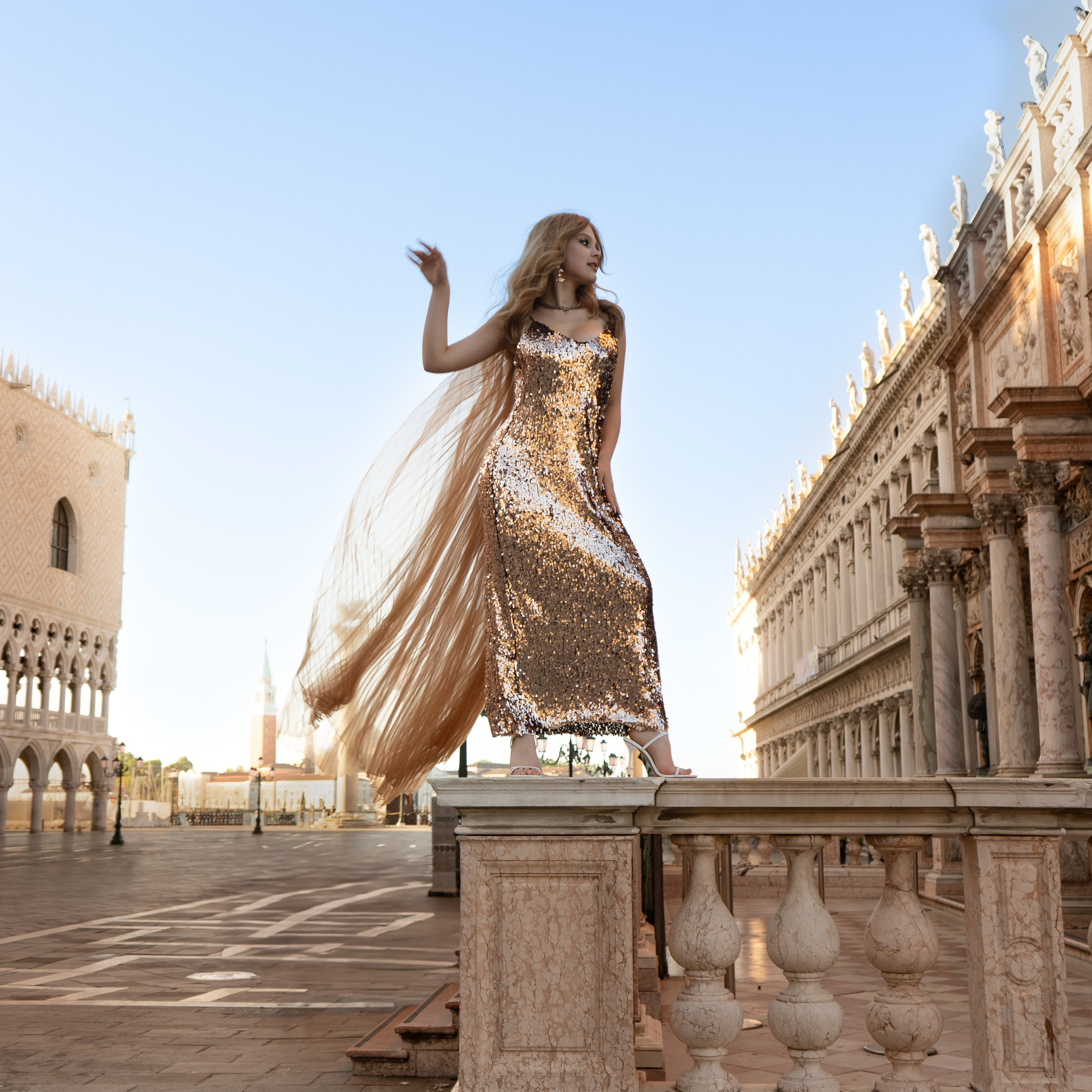 Women portraits. Venice photographer