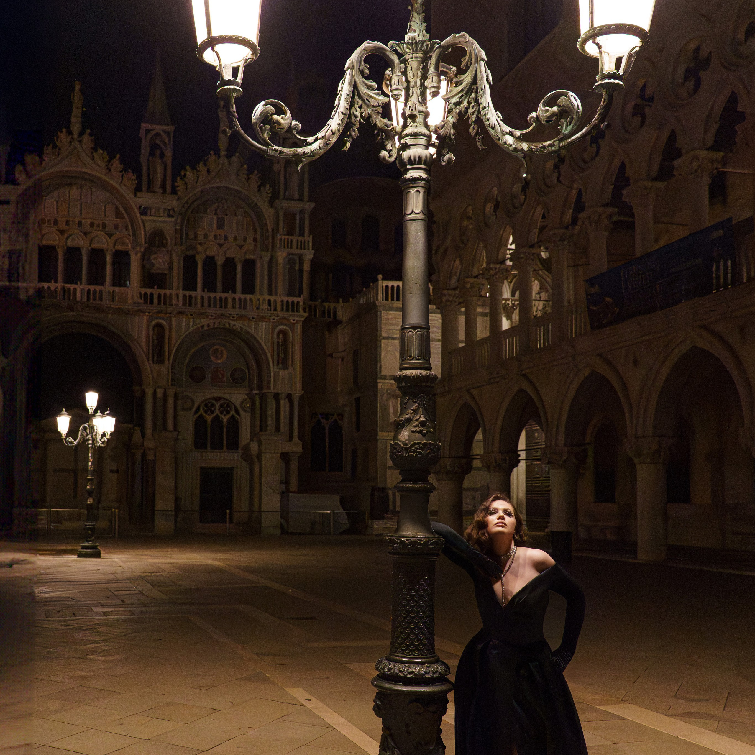Women portraits. Venice photographer