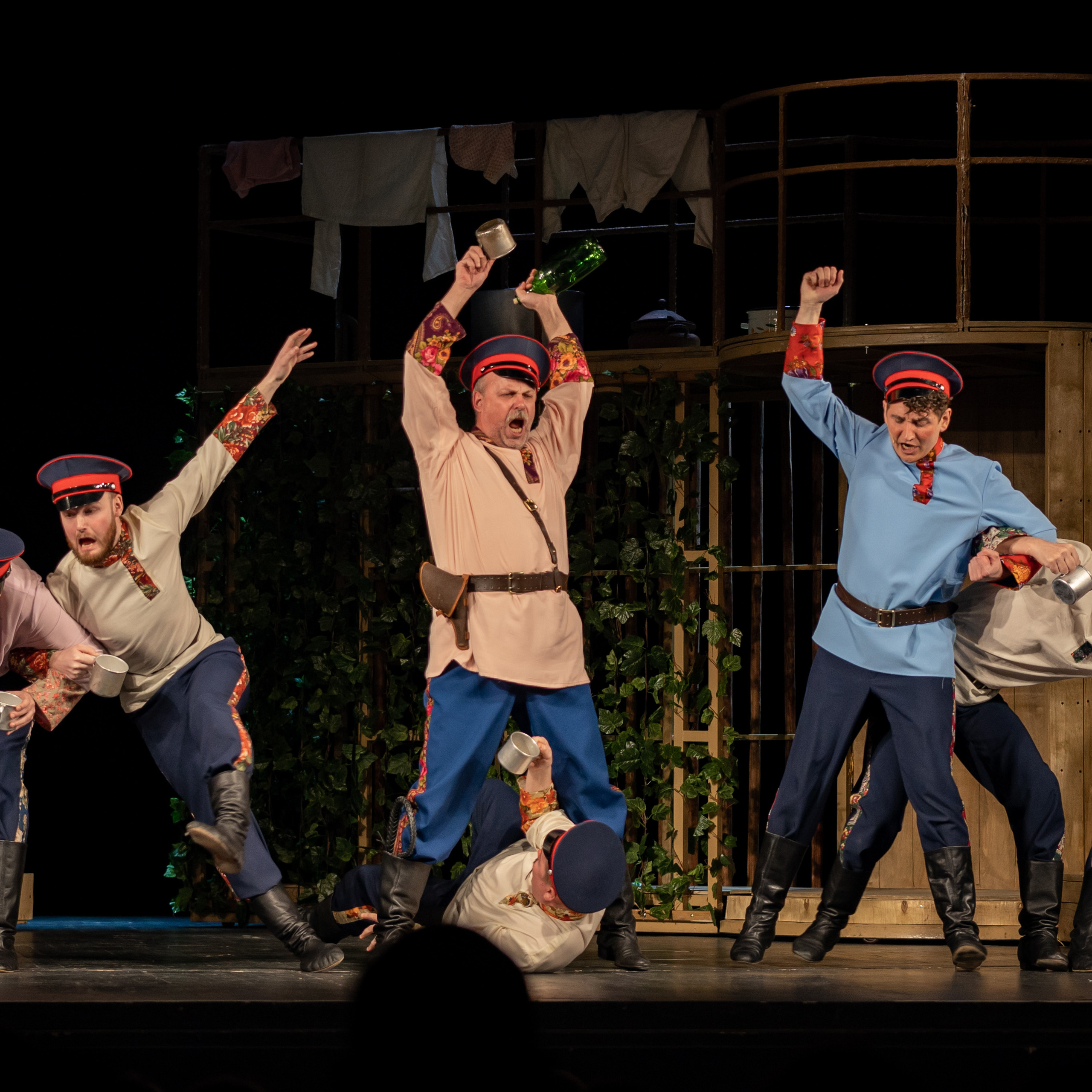 Спектакль «Бабий бунт». МГМДТ. 01 апреля 2022 г.