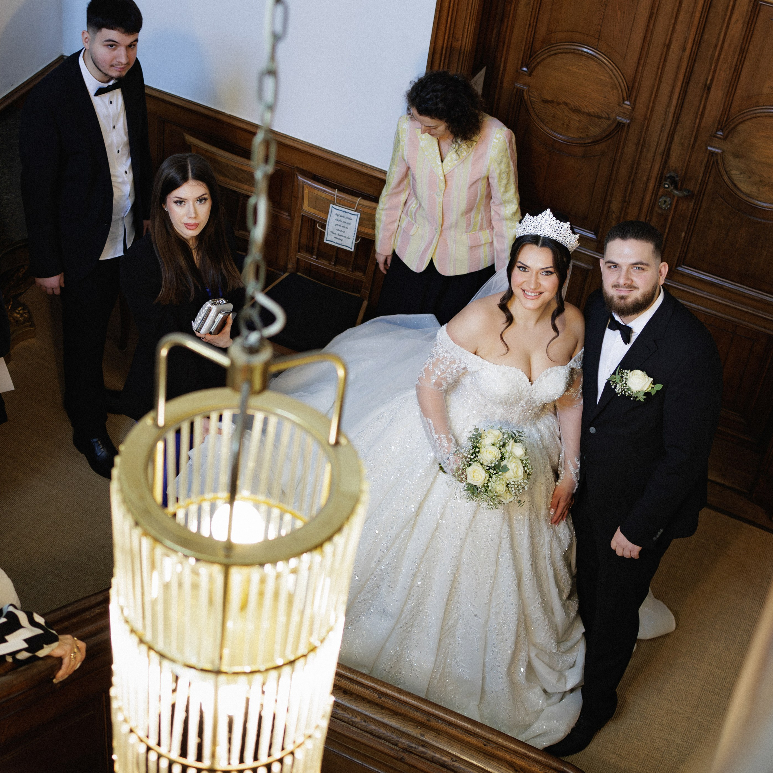 Winterhochzeit im Schloss Ahrensburg | Märchenhafte Romantik in Schleswig-Holstein