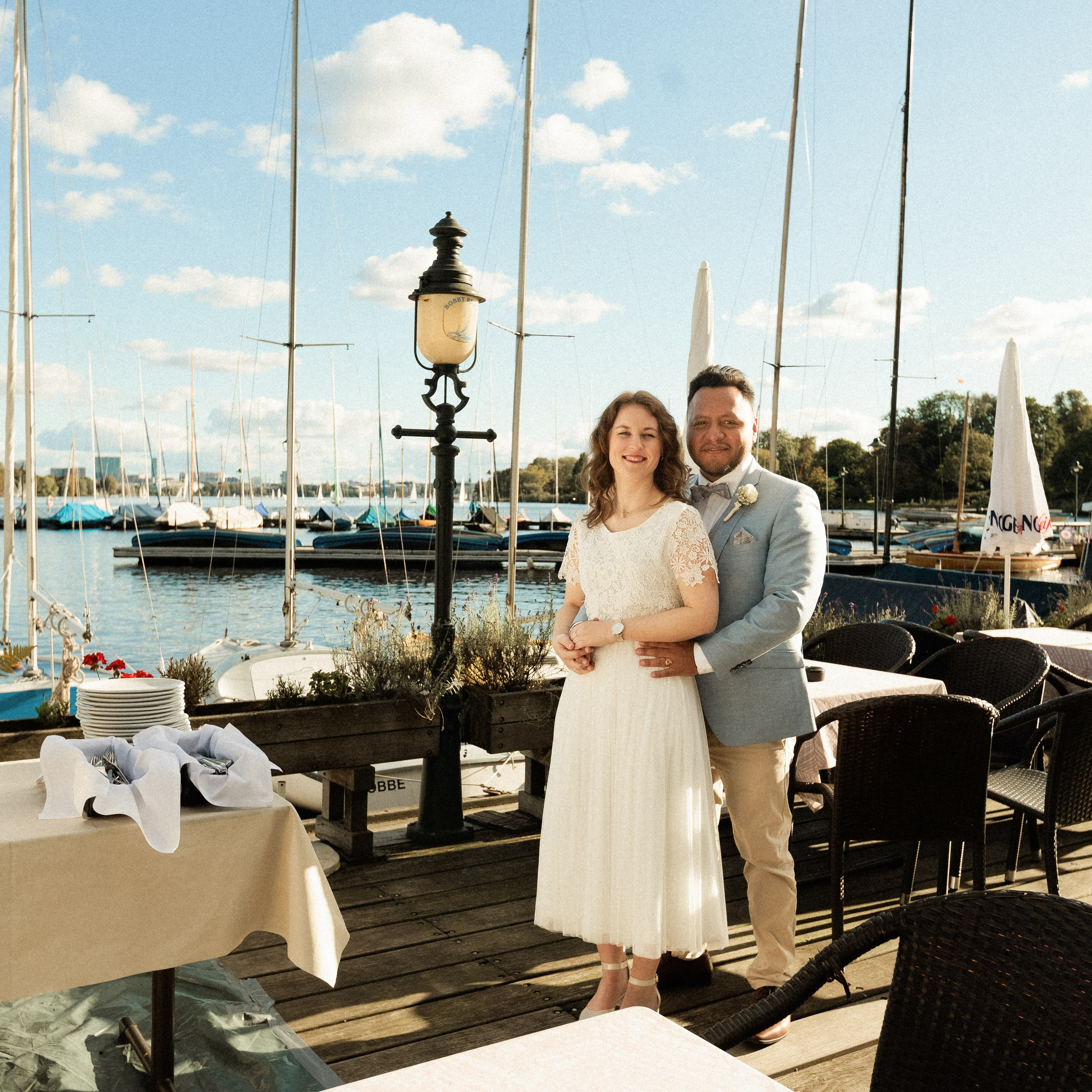 Traumhochzeit im Bobby Reich | Moderne Liebe am Hamburger Alsterufer