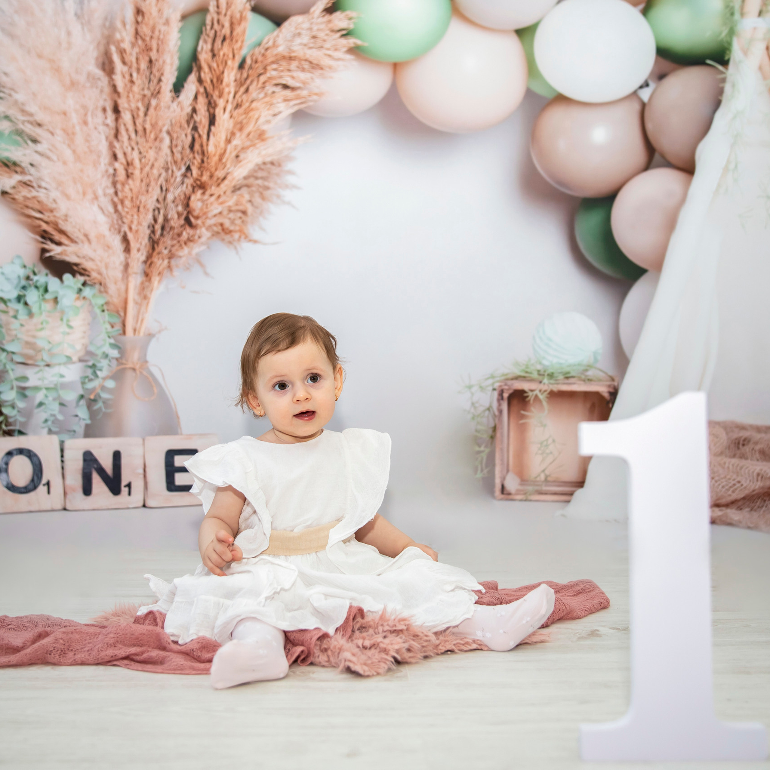 CONTACT. Florica Ghiriti - photographer in Paris