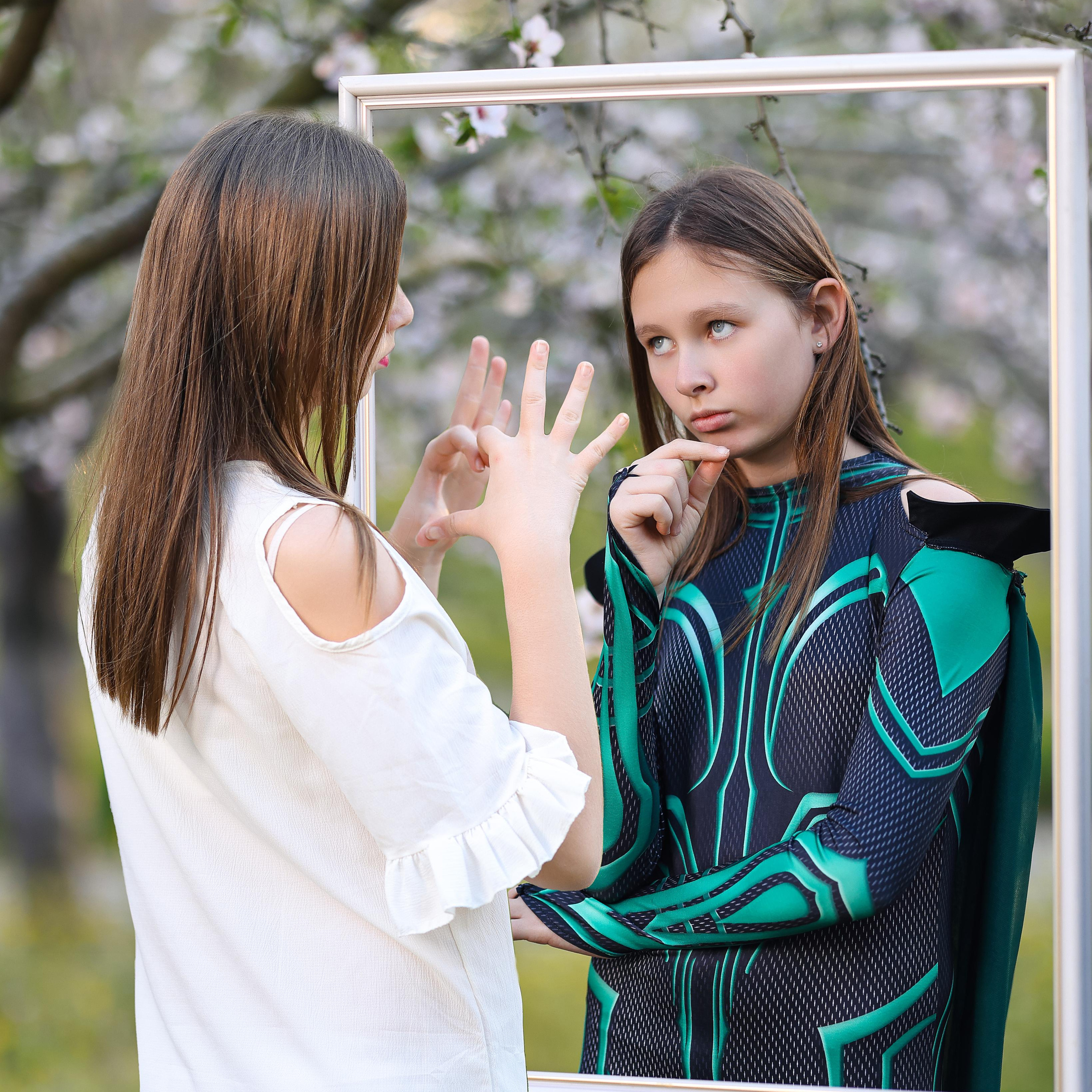 בוק בת מצווה לינדה