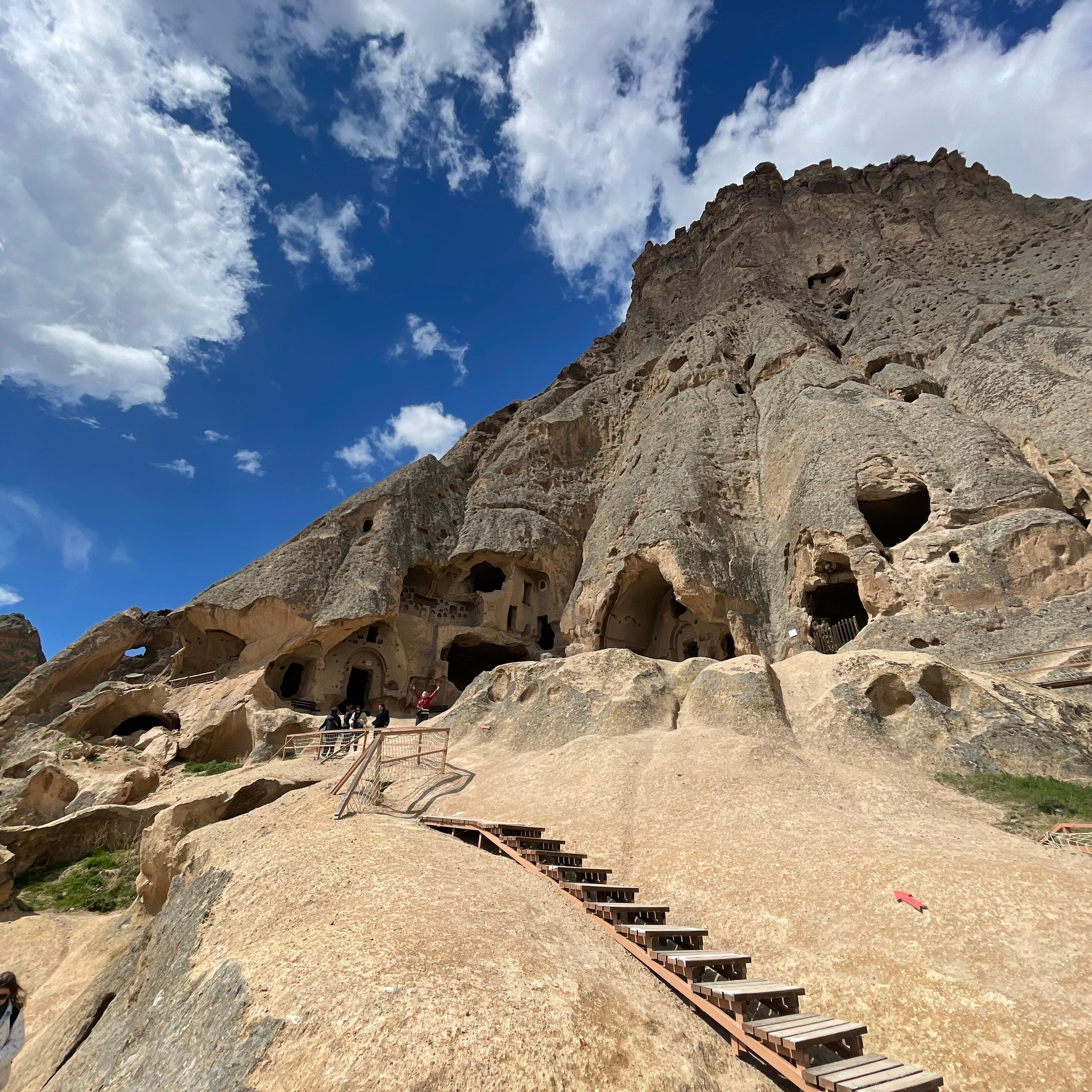 Hot Air Balloon Ride in Cappadocia – Experience the Magic of the Skies. Your Guide to Cappadocia: Private Tours, Scenic Routes, Hot Air Balloon Rides, and More Adventures
