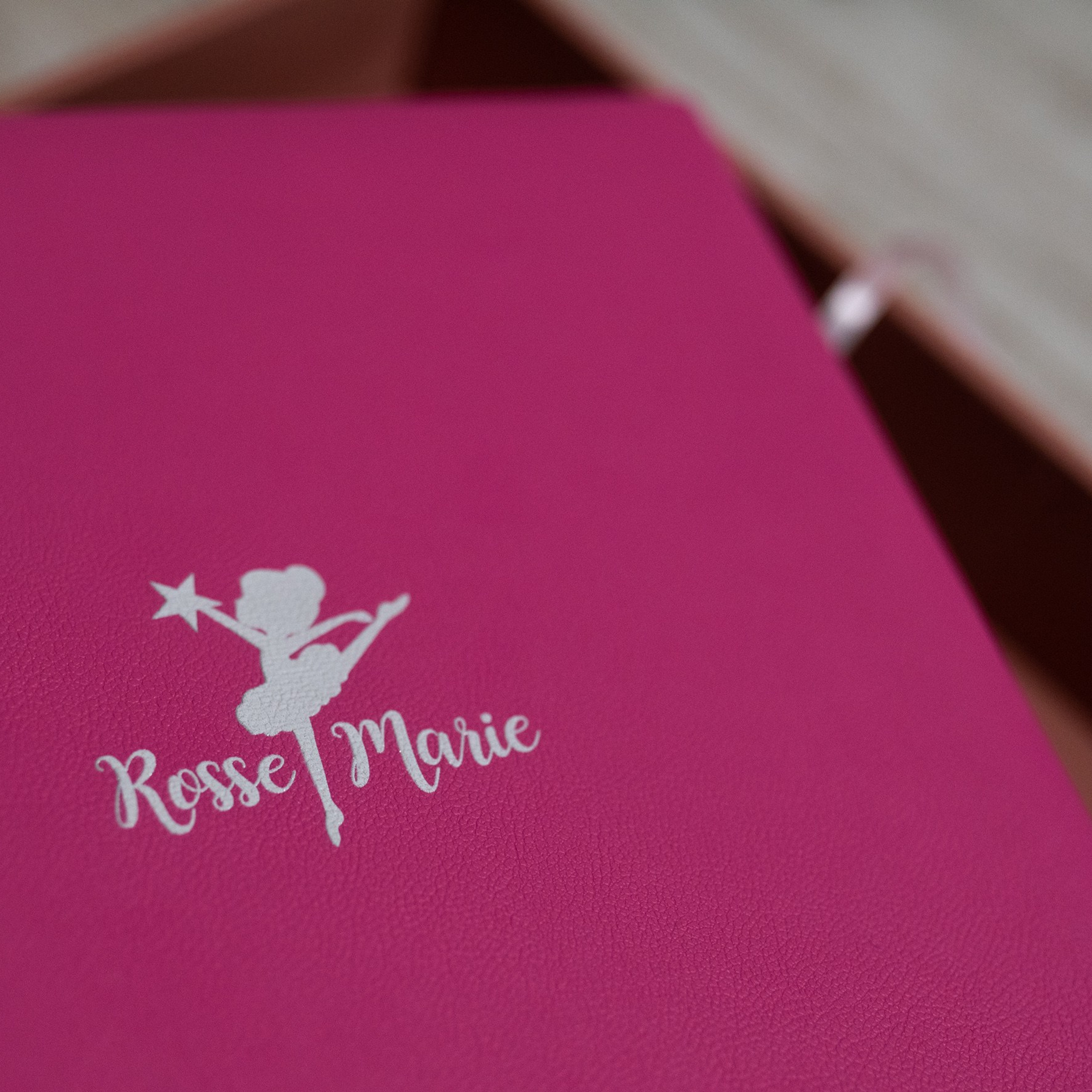 Albume Bogdan Palenciuc