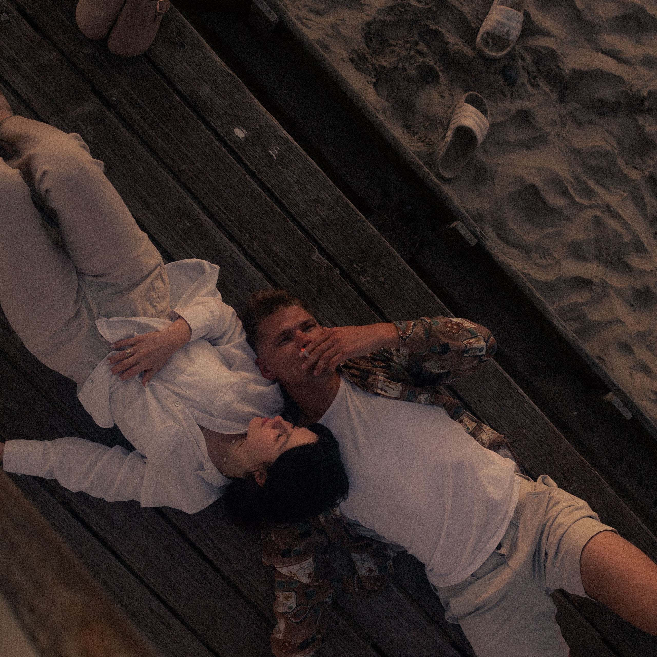 The Scent of Summer and Tobacco