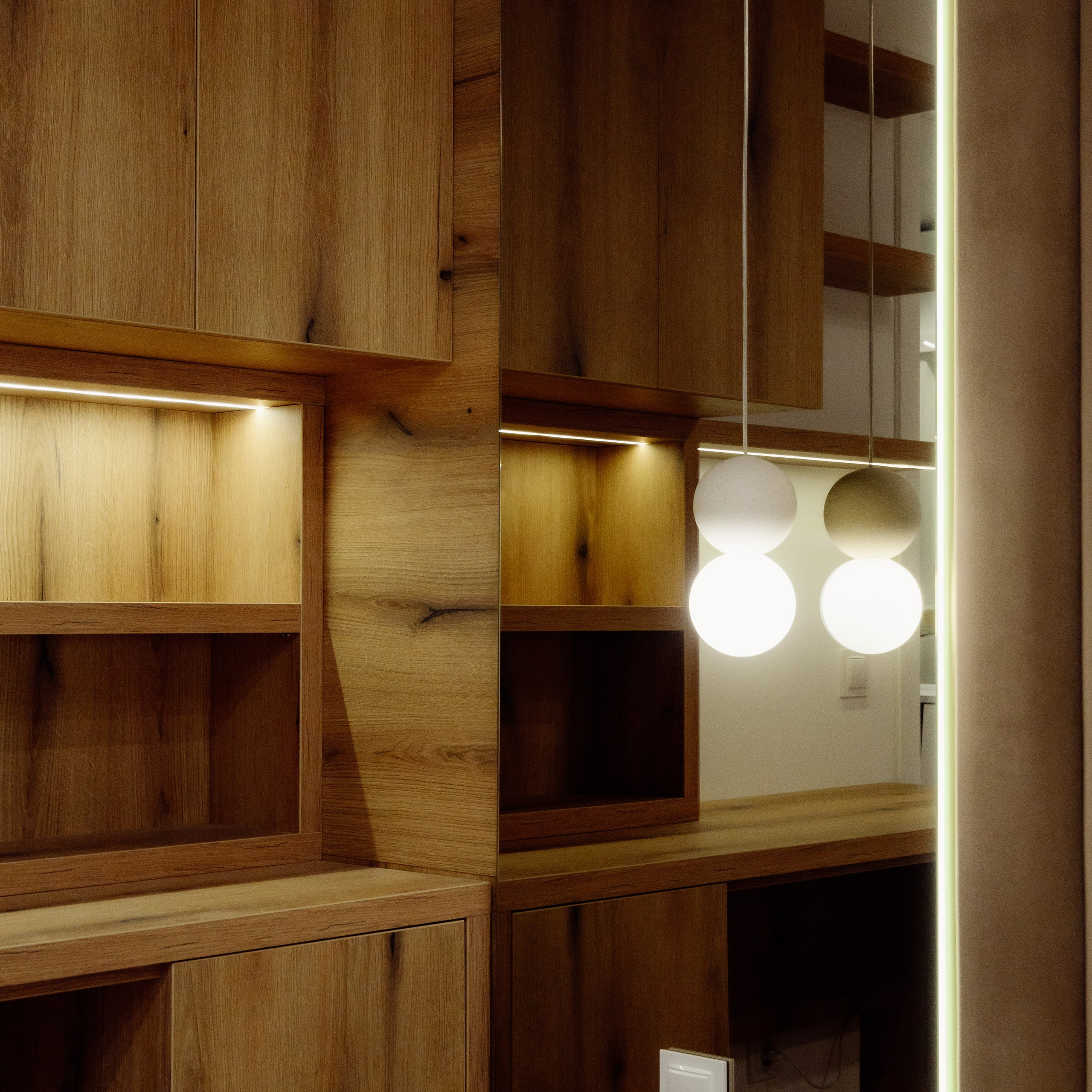 The Freya – Eleganță în Design Interior. IONESCU ELENA