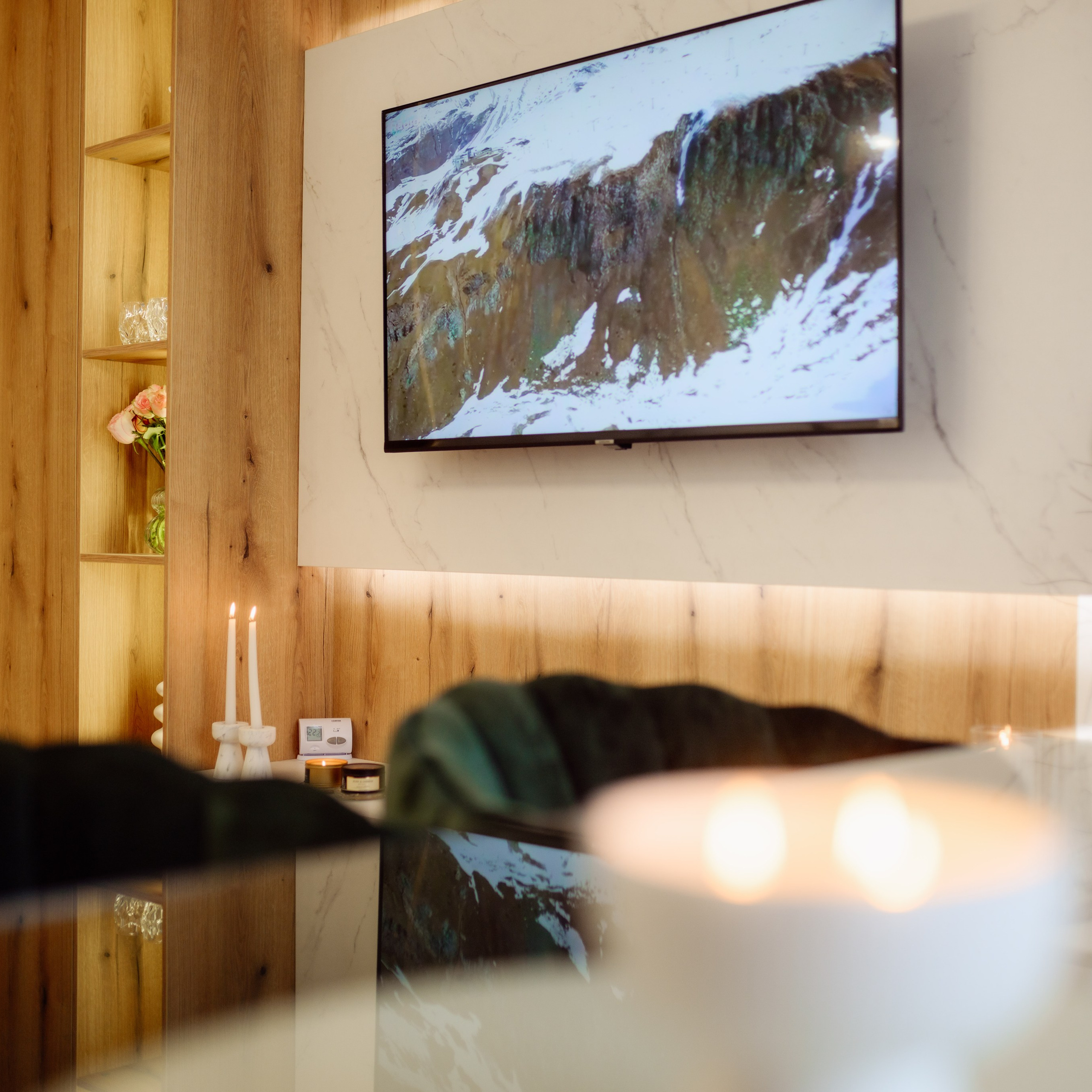 The Freya – Eleganță în Design Interior. IONESCU ELENA