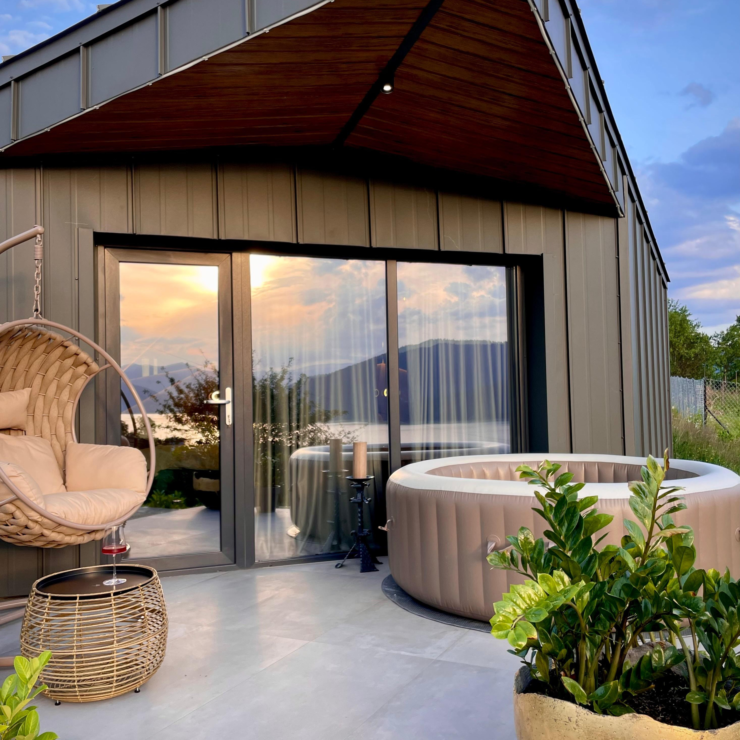 Amumi 1 – Proiect Design Interior Modern. IONESCU ELENA