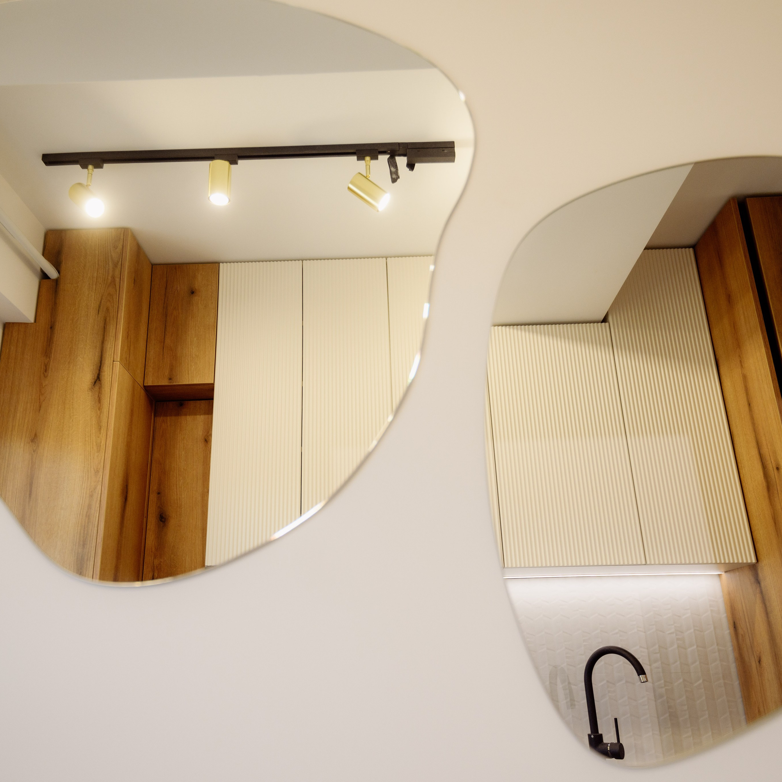 The Freya – Eleganță în Design Interior. IONESCU ELENA