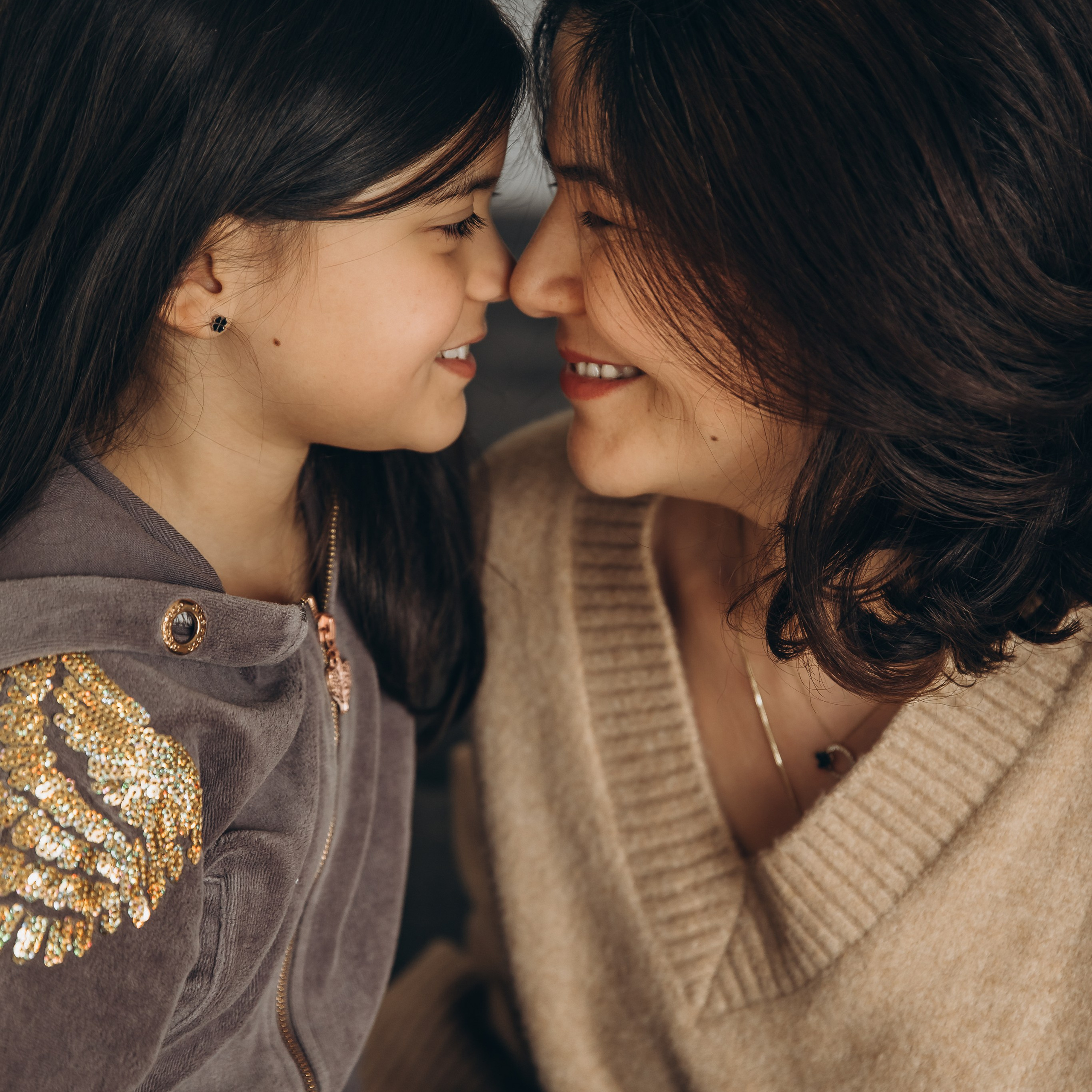 Reviews. Family Photographer in Prague Nigina Fattakh