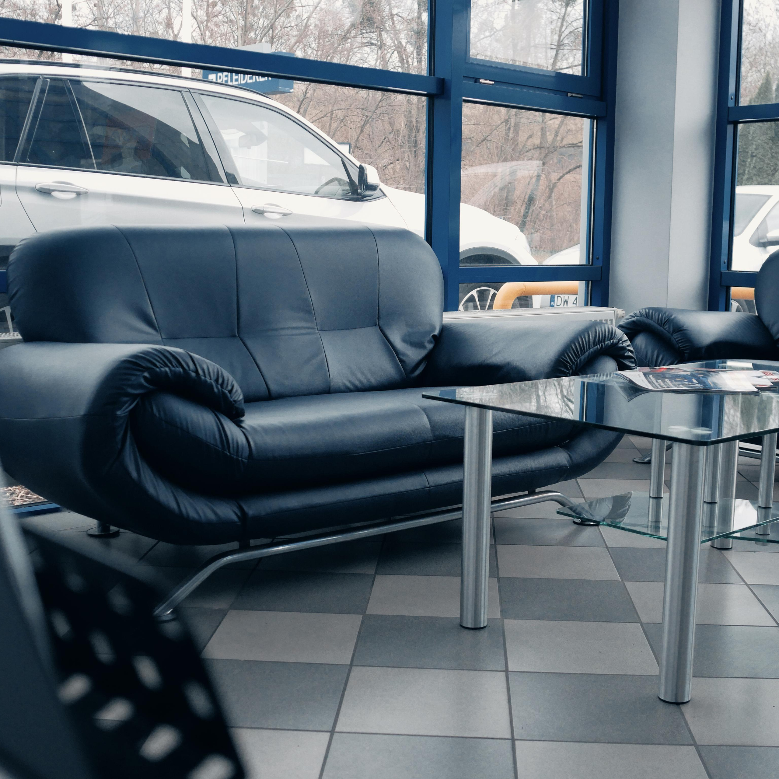 Real estate photography | Car repair shop Alma Auto centrum