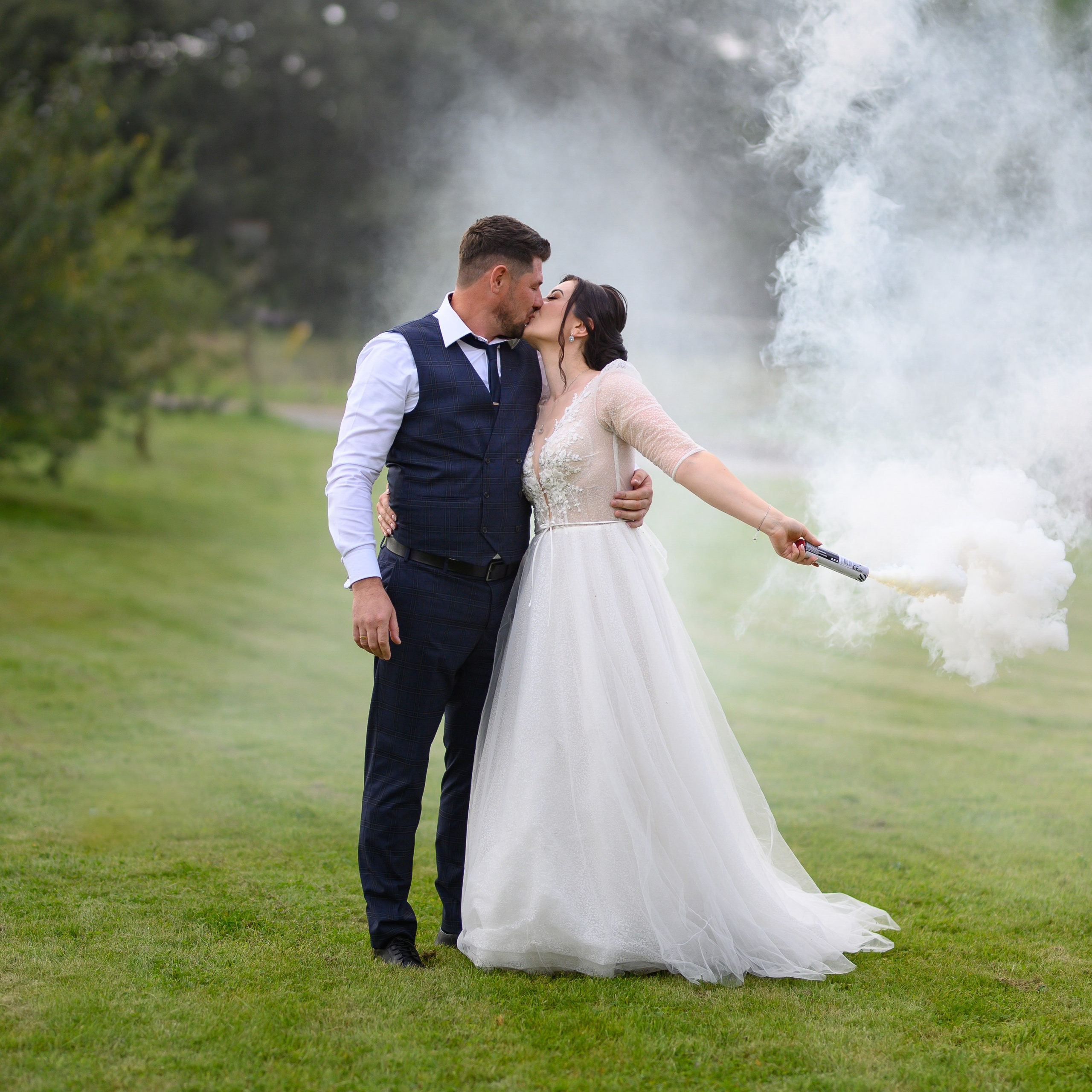 Tatiana & Vlad’s Wedding on&nbsp;the Grand Union Canal, Milton Keynes