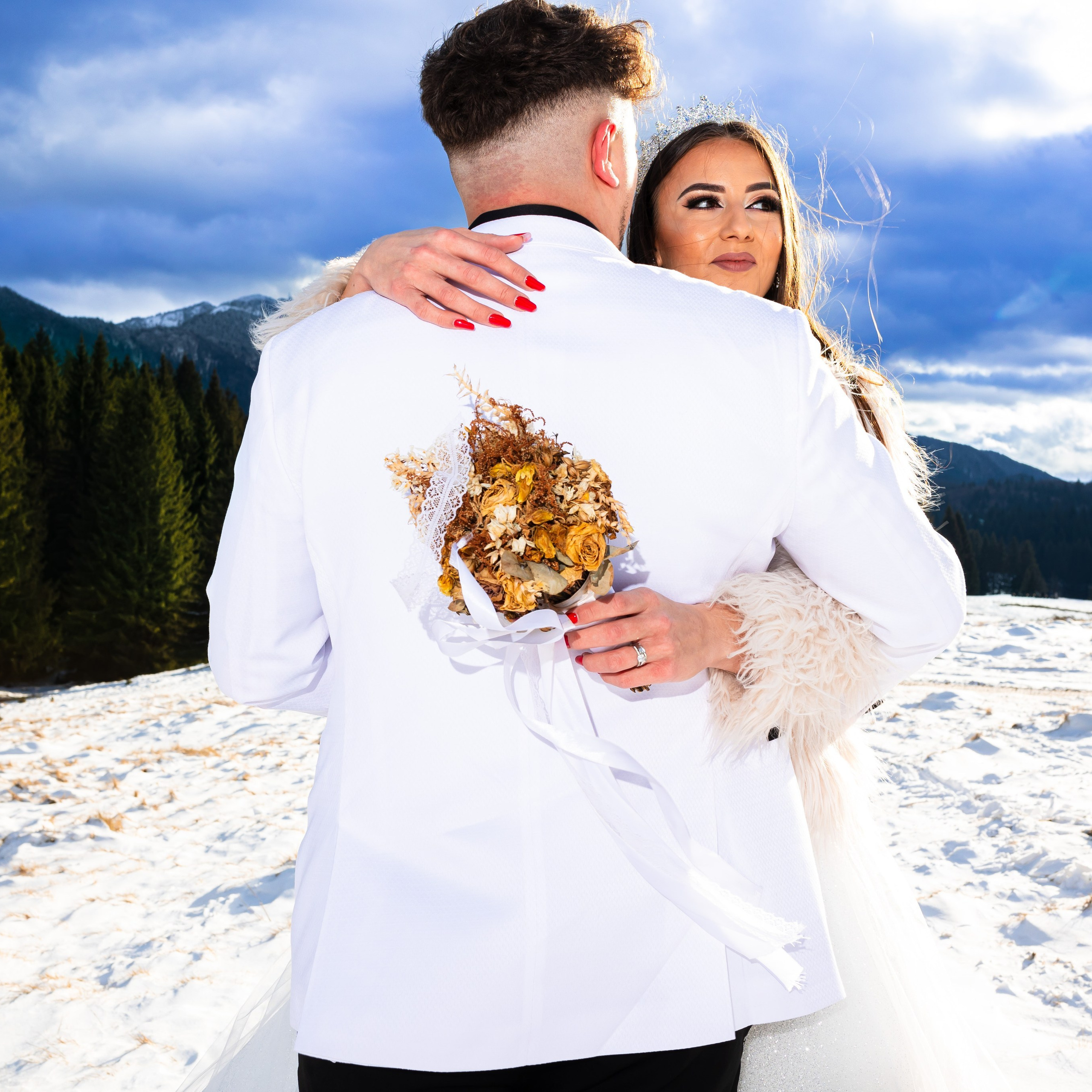 Recenzii. Ionut Brehuescu — Fotograf